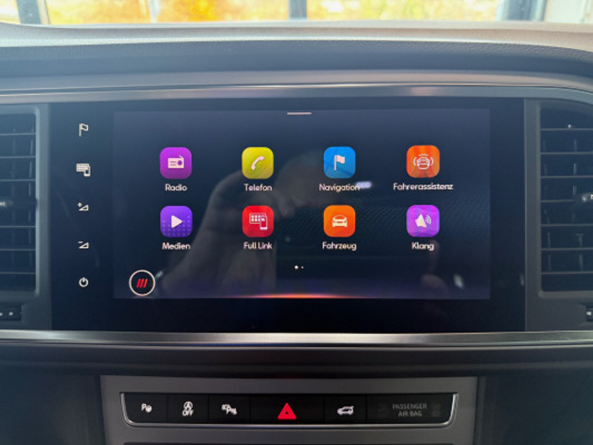 listing desktop thumbnail image 12