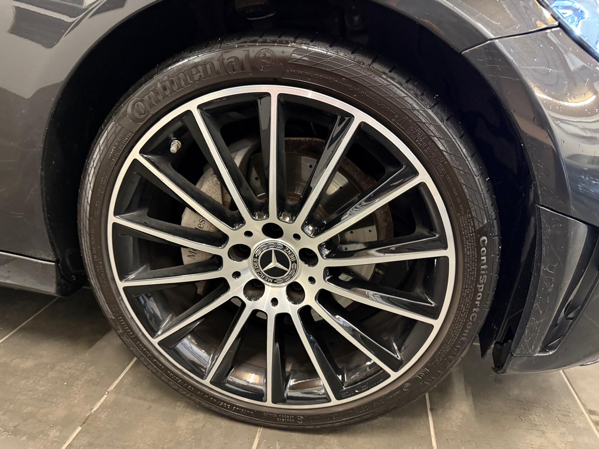 listing desktop thumbnail image 30