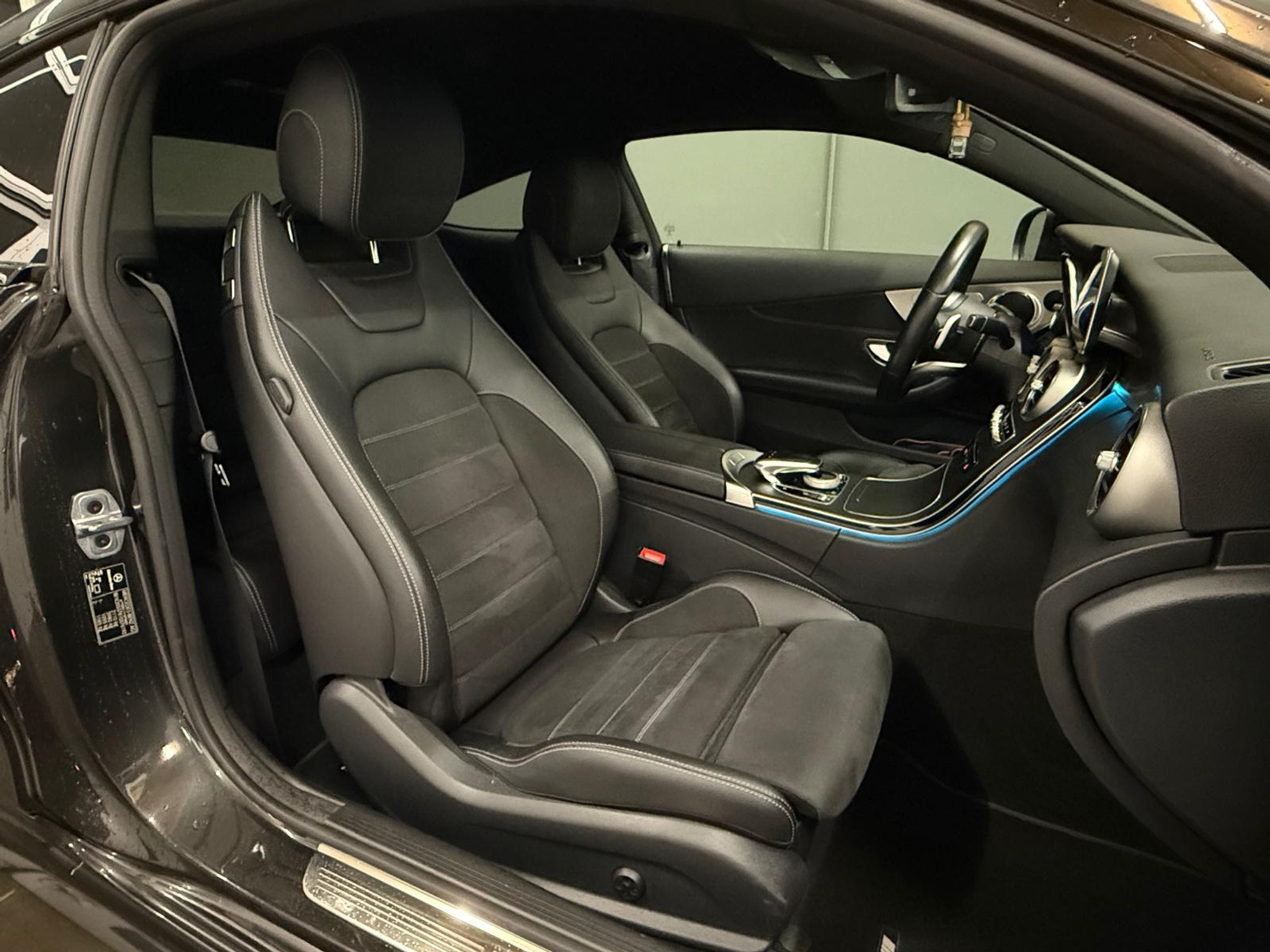 listing desktop thumbnail image 10