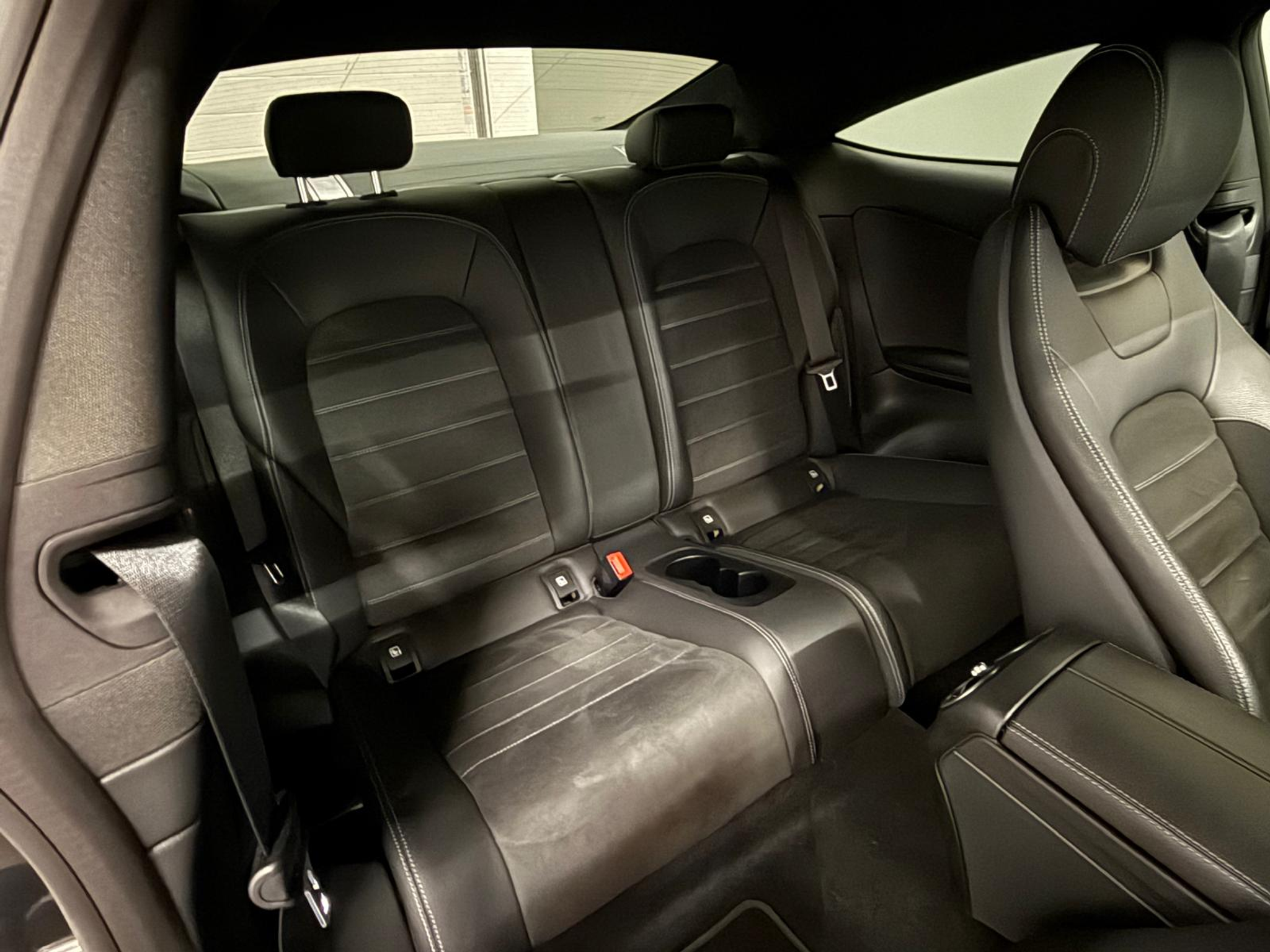 listing desktop thumbnail image 11