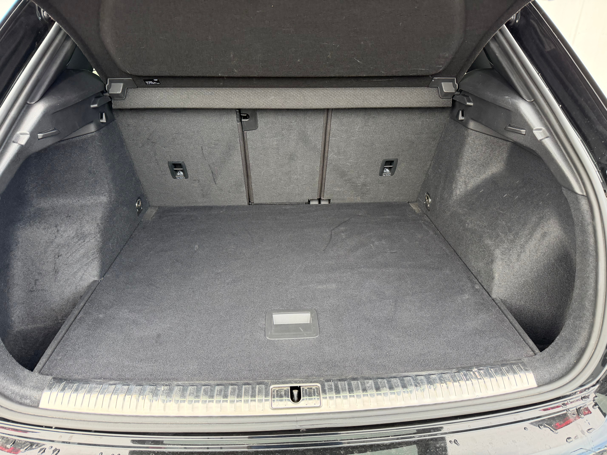 listing desktop thumbnail image 10