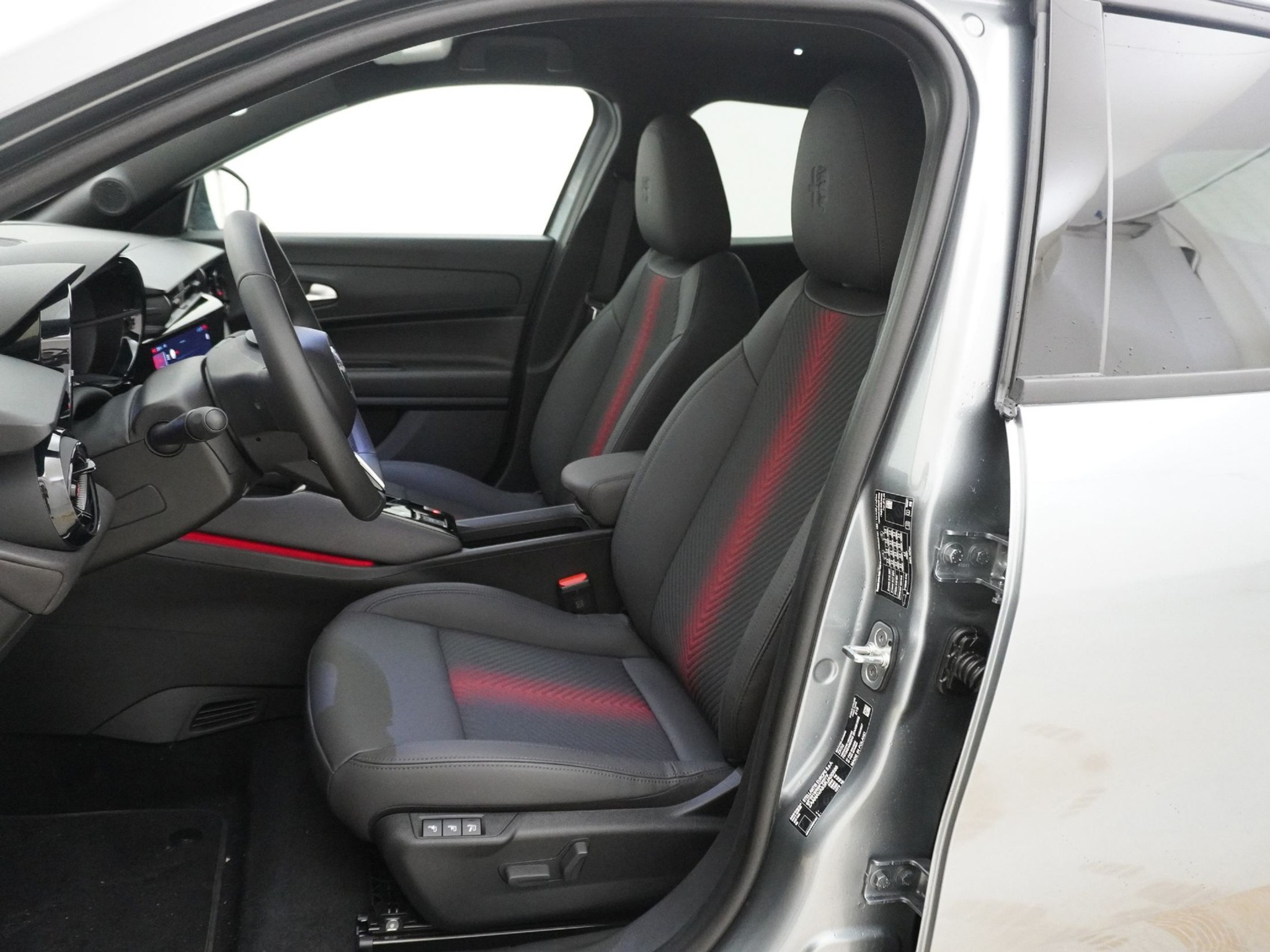 listing desktop thumbnail image 12