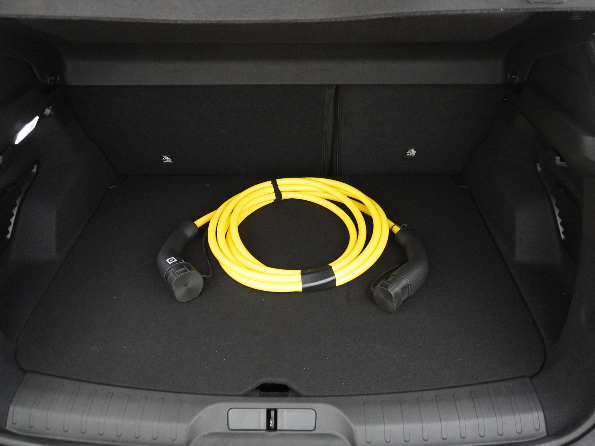 listing desktop thumbnail image 25