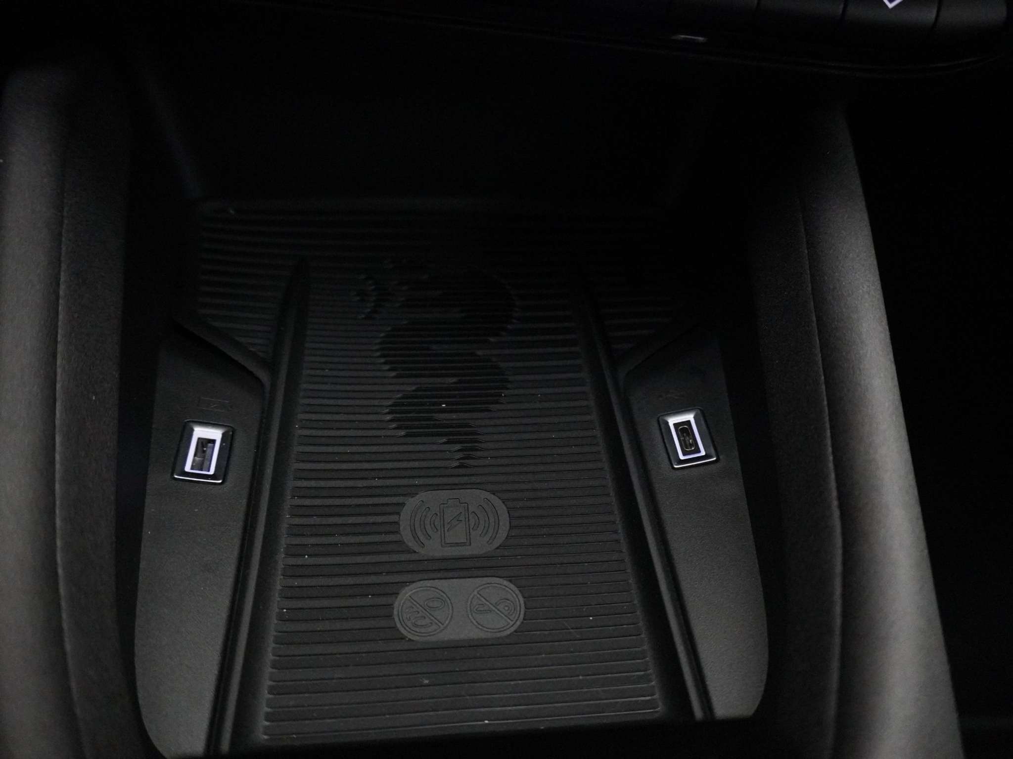 listing desktop thumbnail image 22