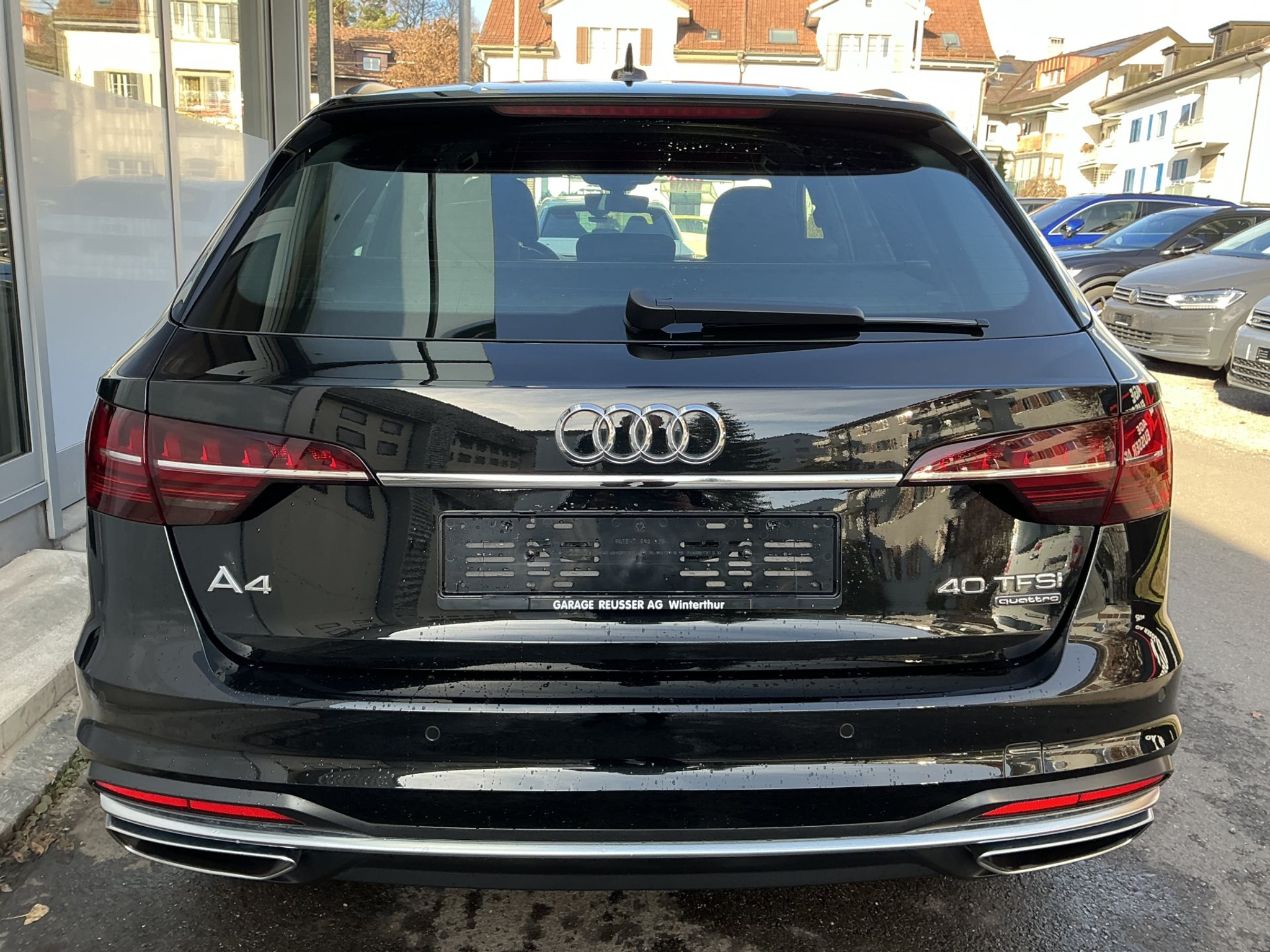 listing desktop thumbnail image 4