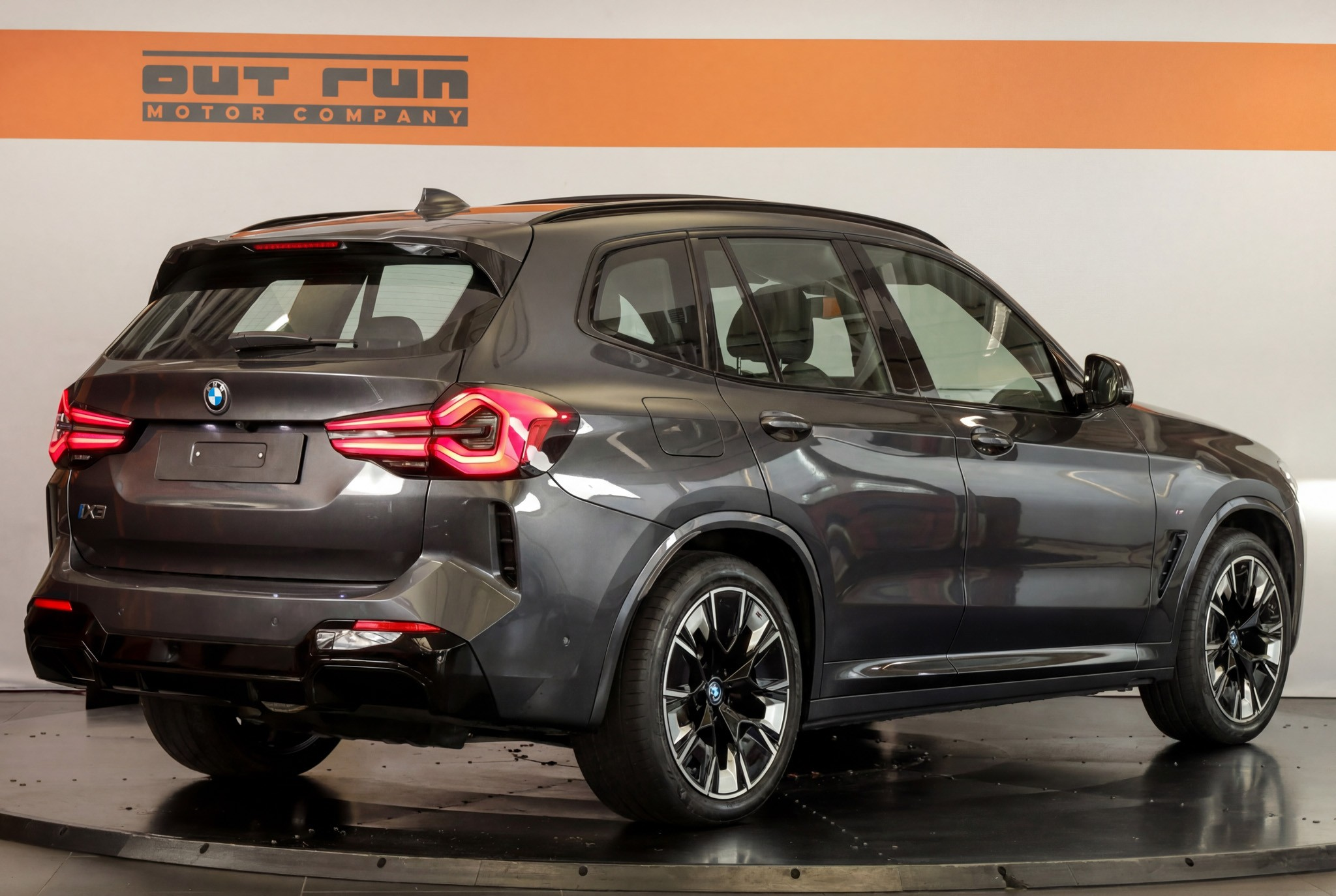 listing desktop thumbnail image 5