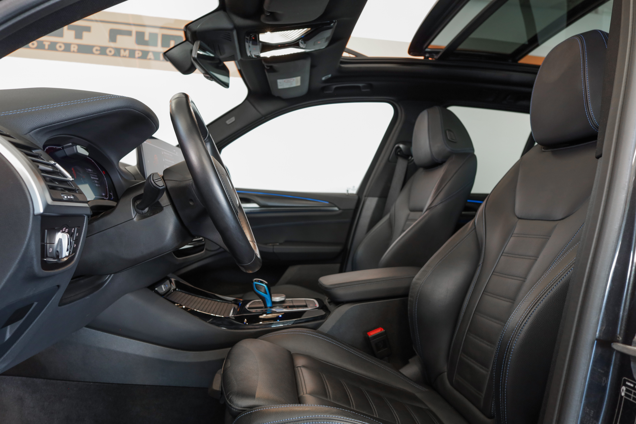 listing desktop thumbnail image 8