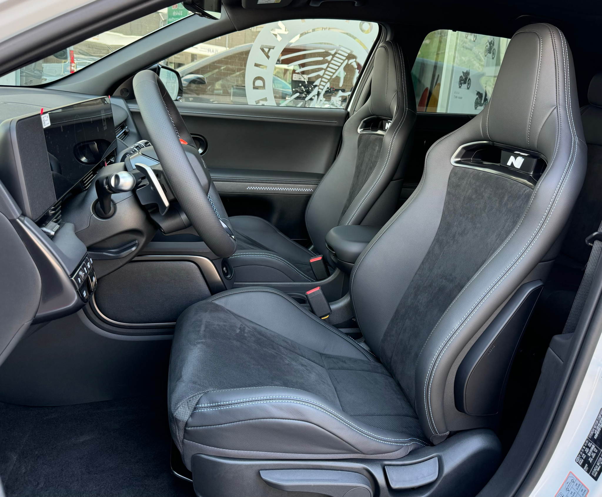 listing desktop thumbnail image 9