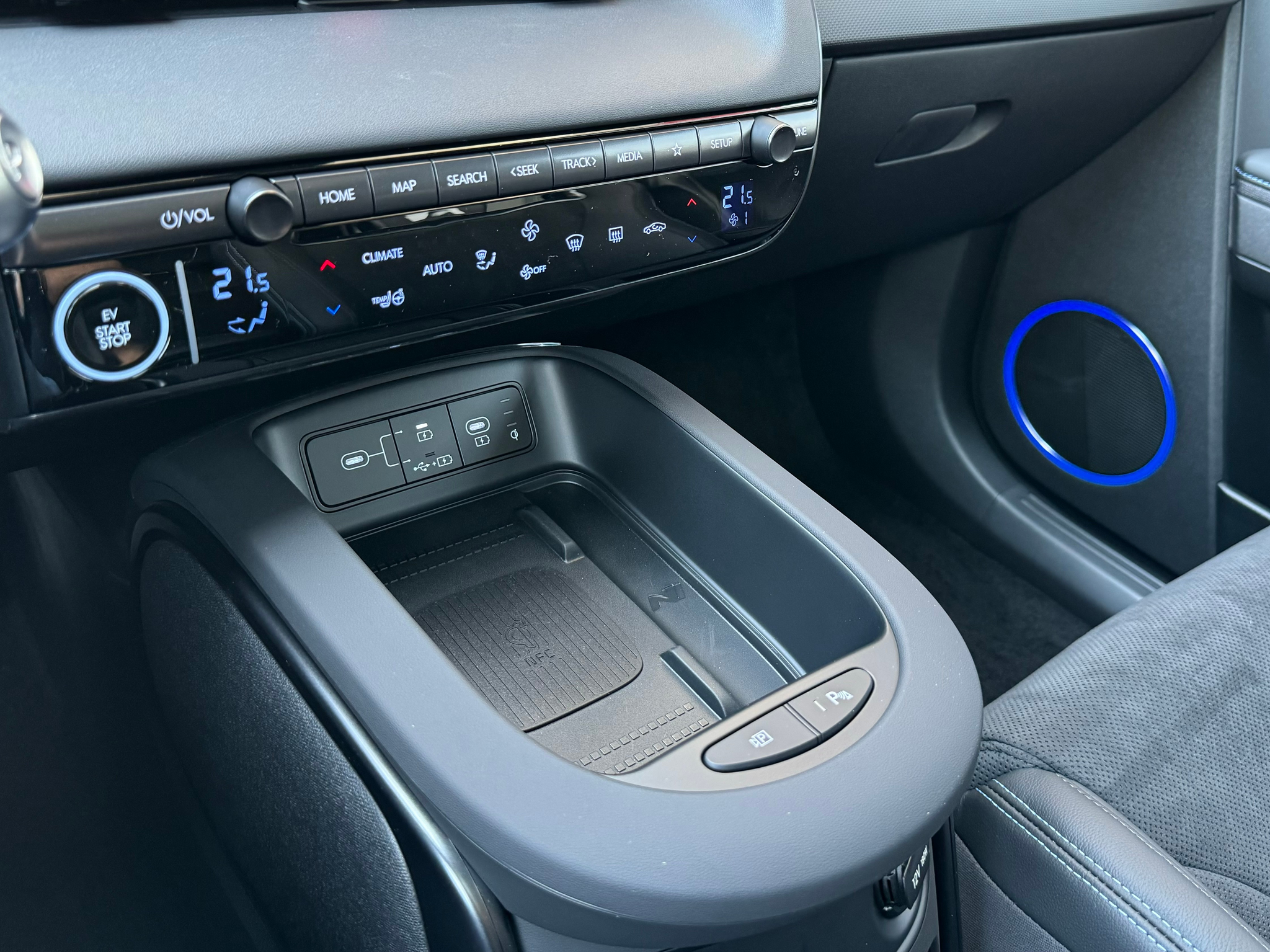 listing desktop thumbnail image 23