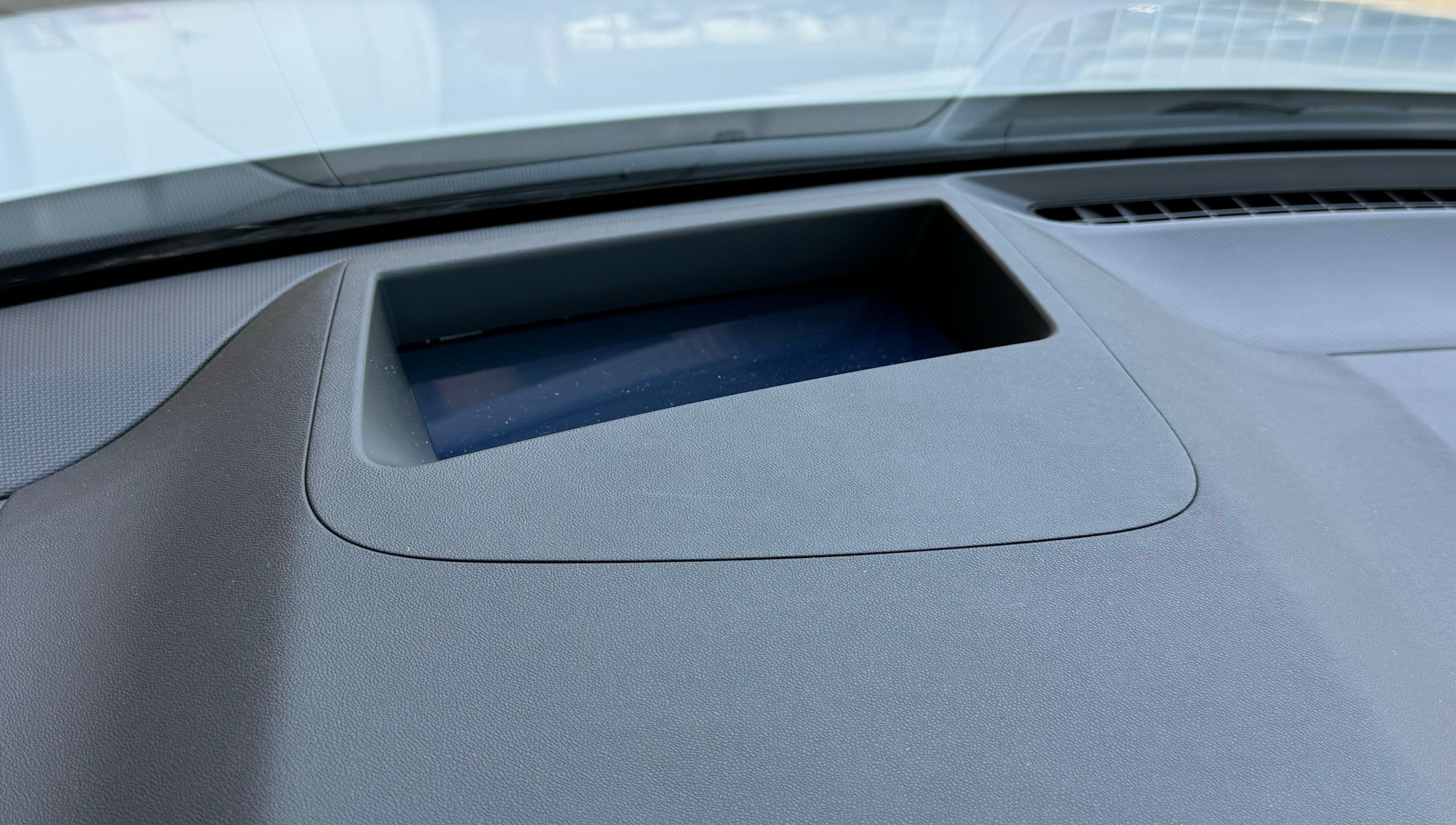 listing desktop thumbnail image 19