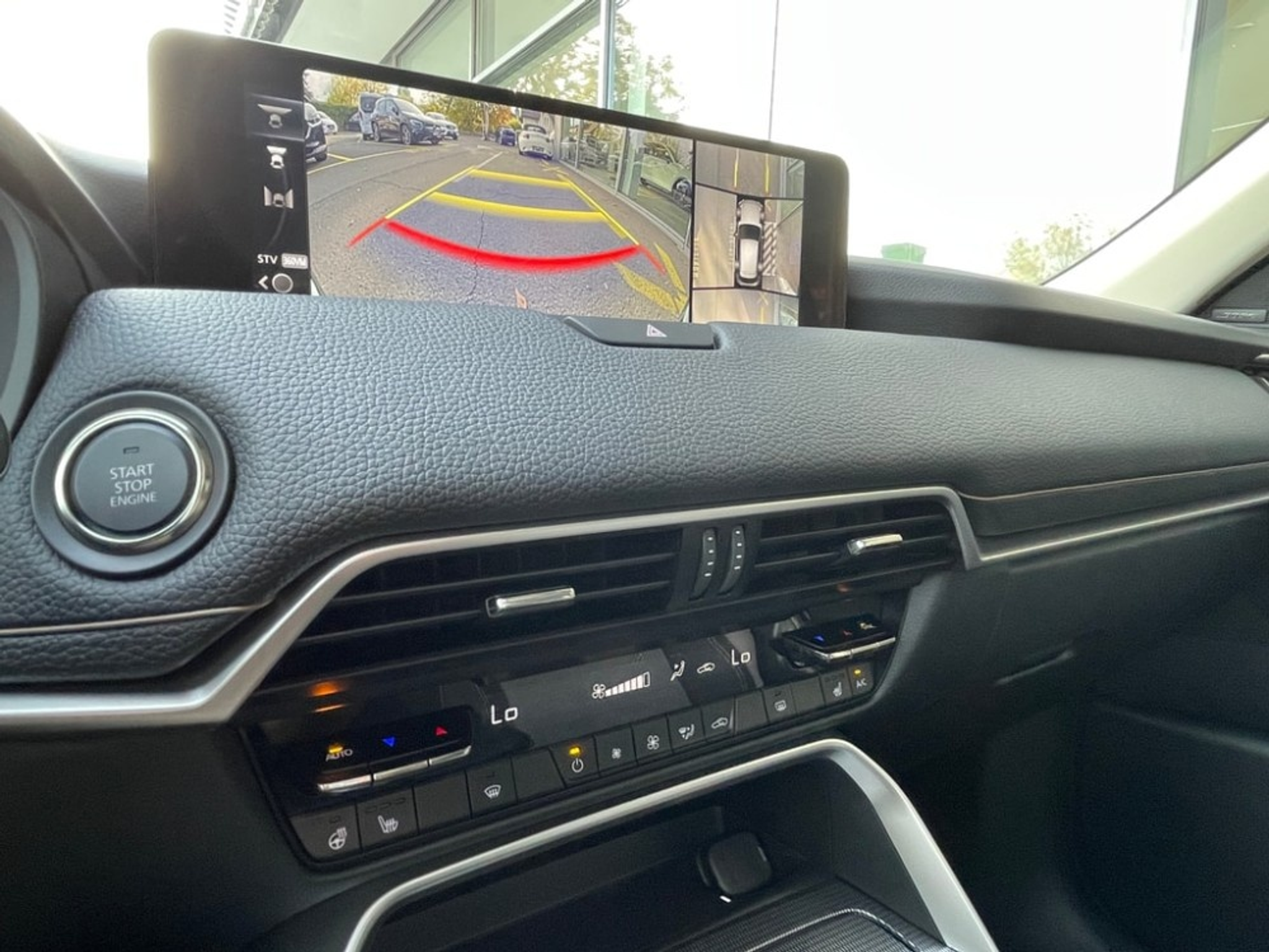 listing desktop thumbnail image 5