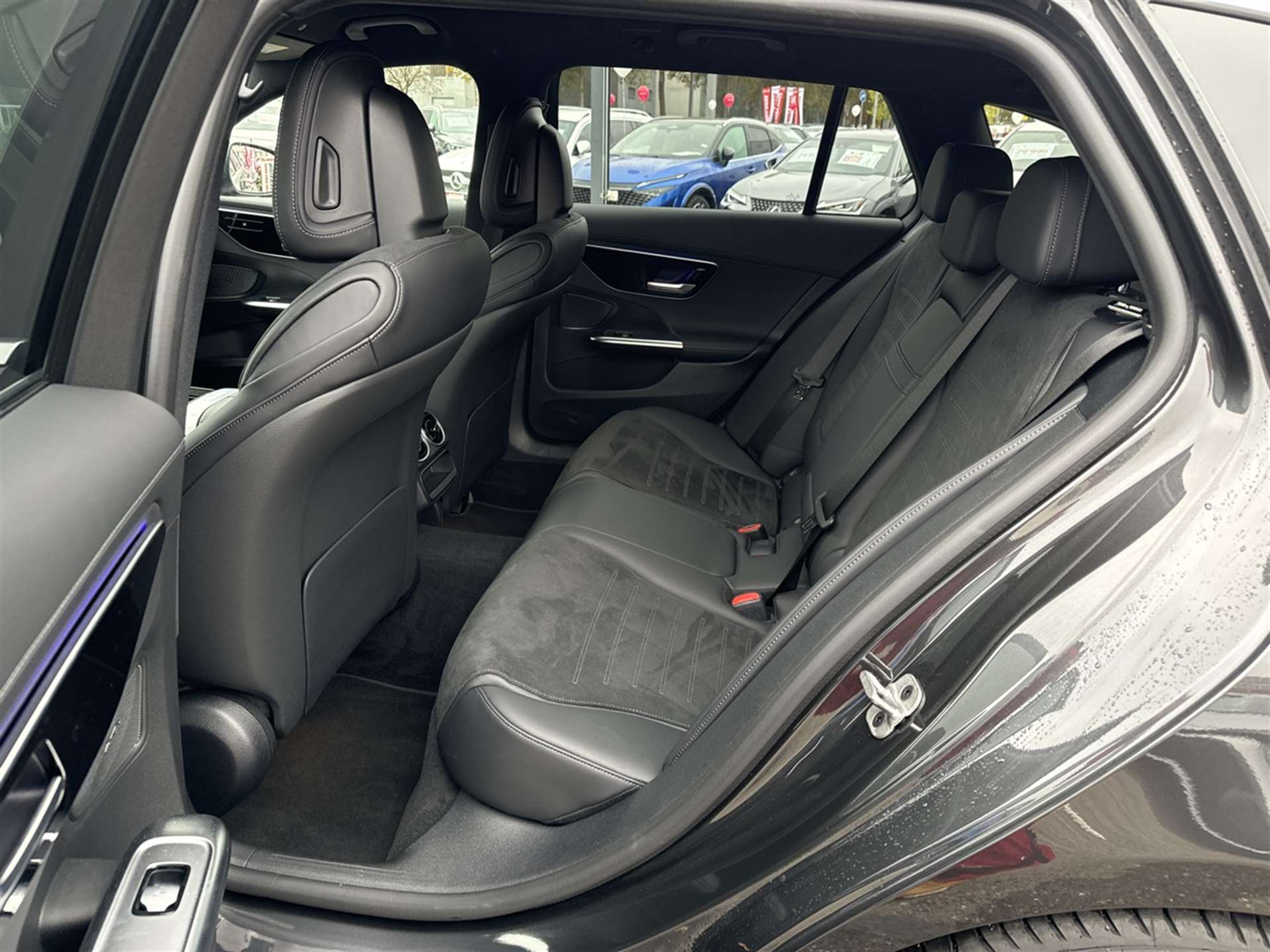 listing desktop thumbnail image 6