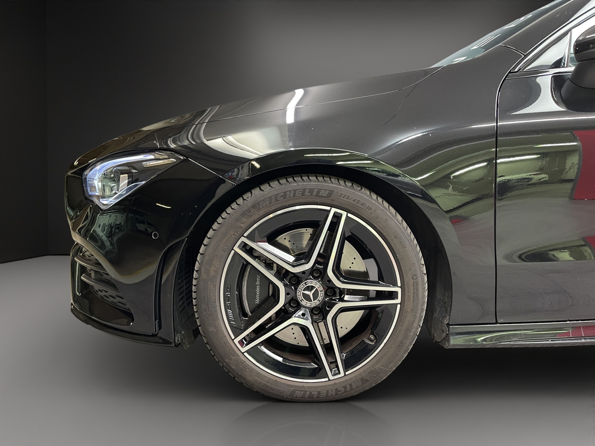 listing desktop thumbnail image 5