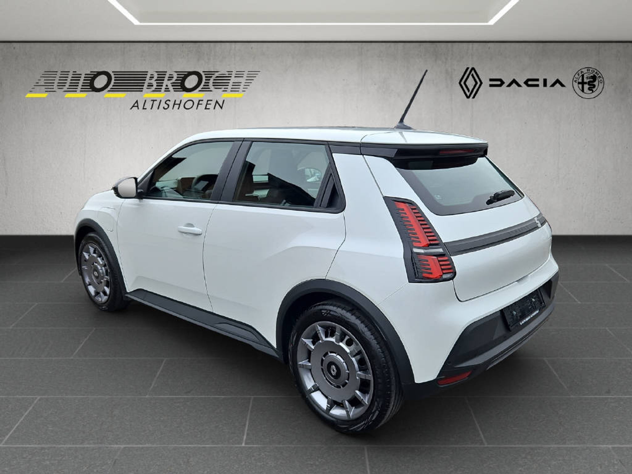 listing desktop thumbnail image 2