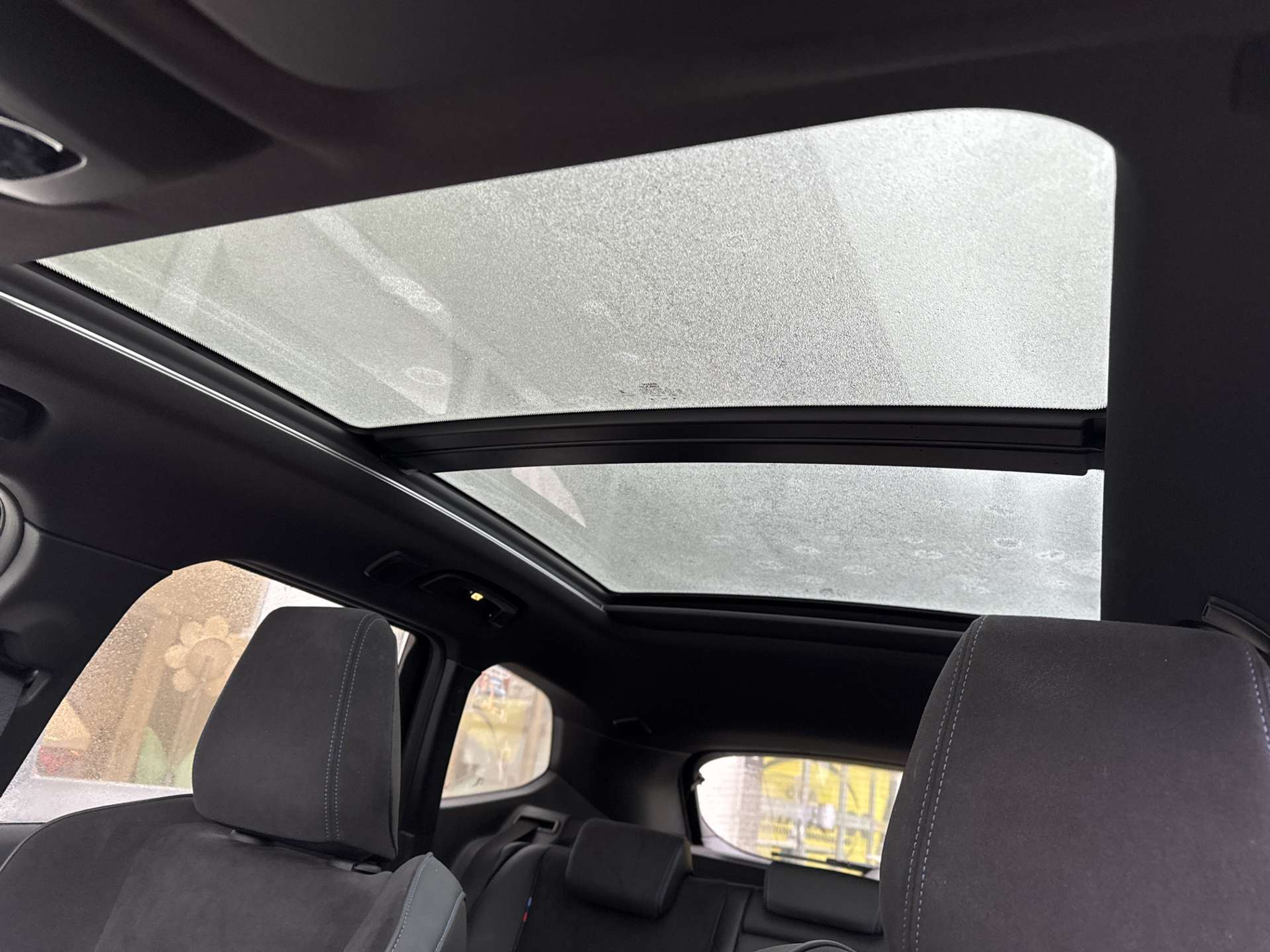 listing desktop thumbnail image 13