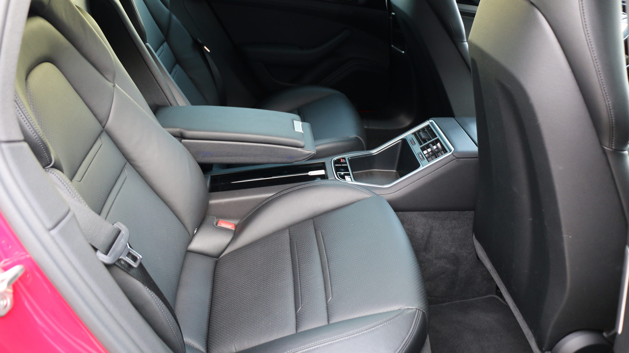 listing desktop thumbnail image 20