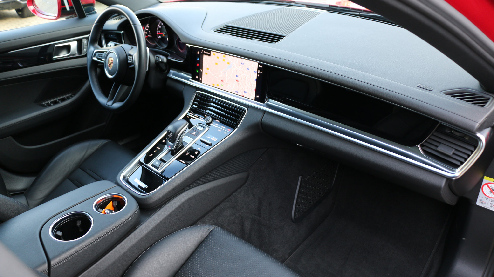 listing desktop thumbnail image 18