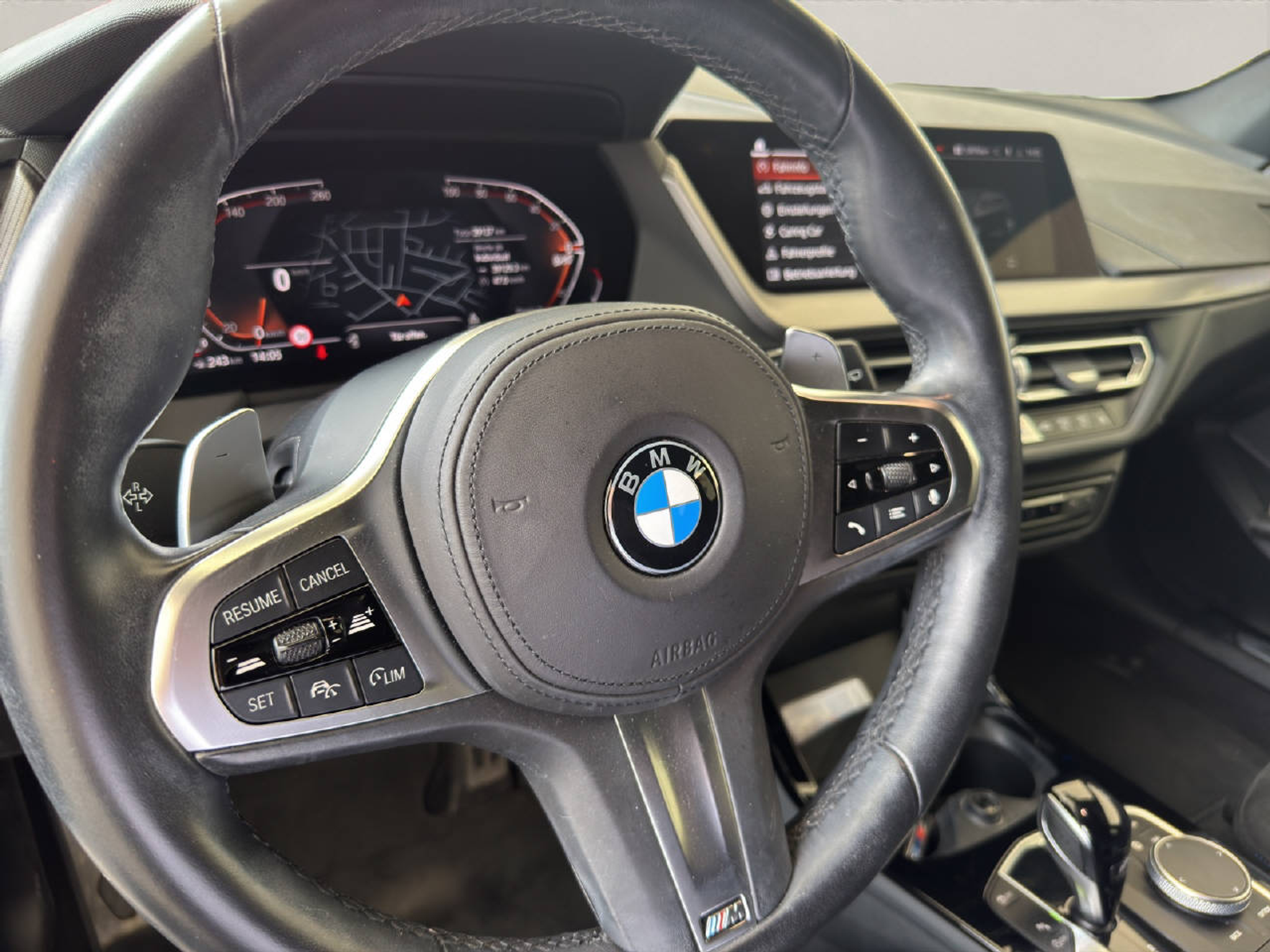 listing desktop thumbnail image 8