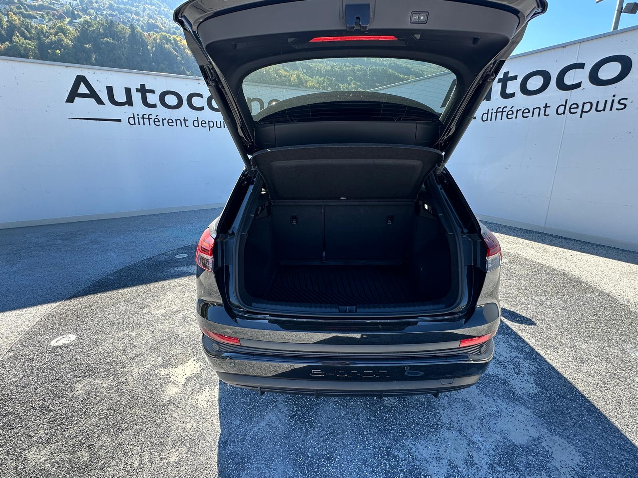 listing desktop thumbnail image 11