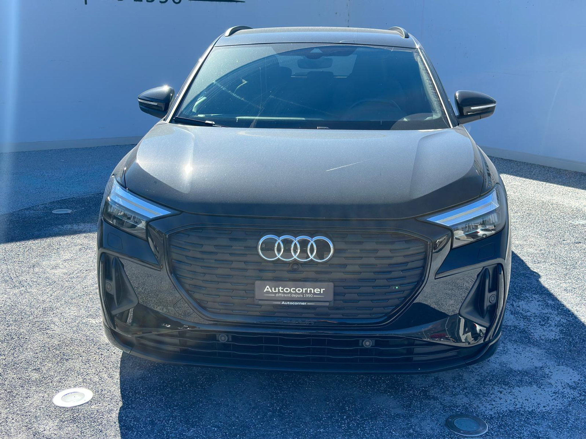 listing desktop thumbnail image 4