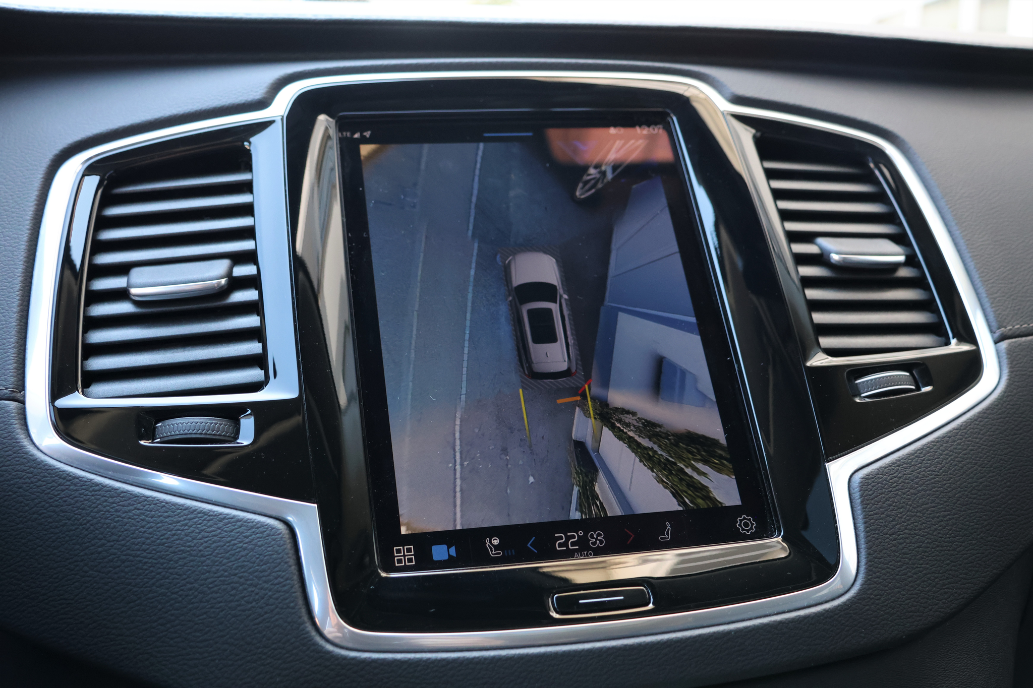 listing desktop thumbnail image 22