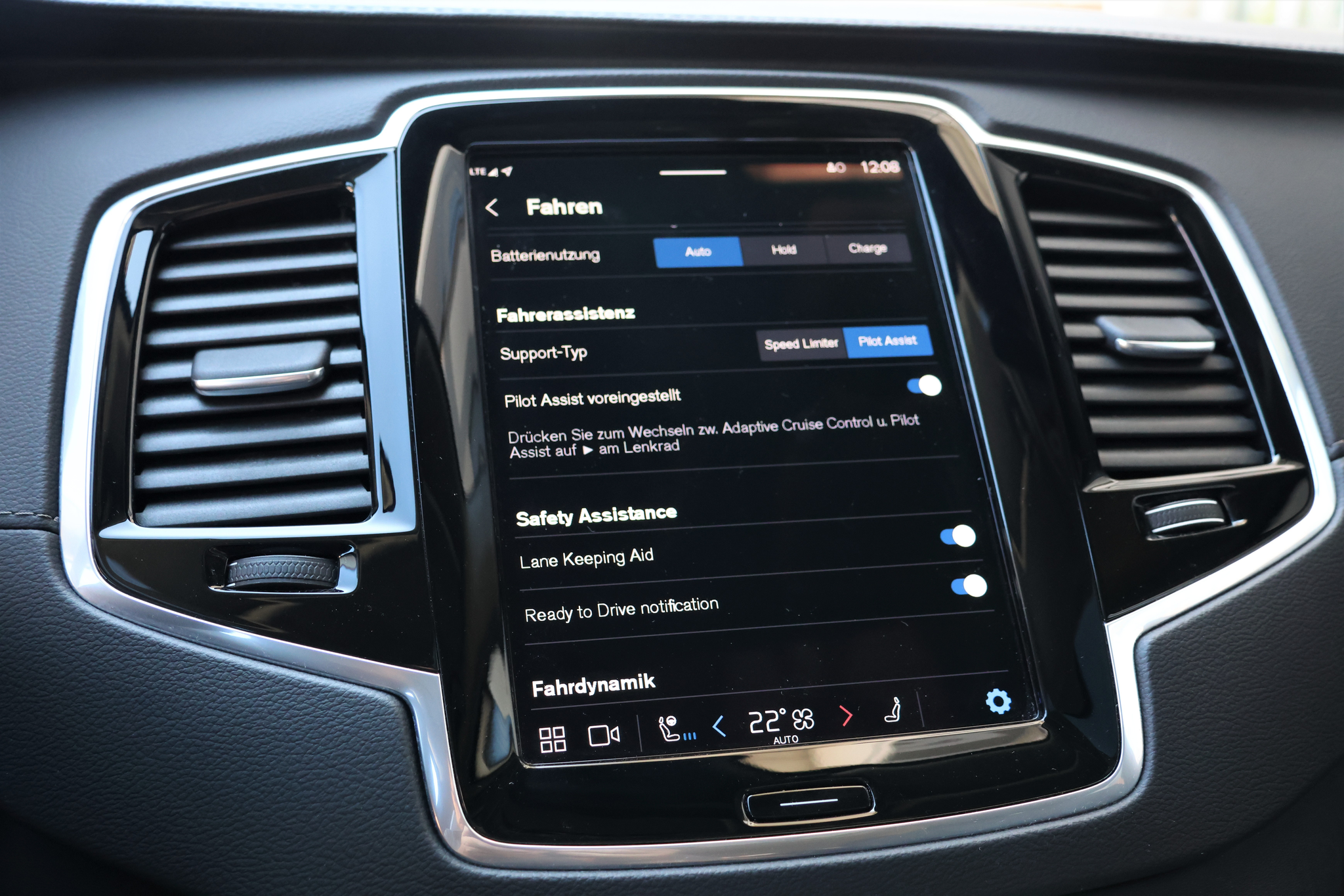 listing desktop thumbnail image 23