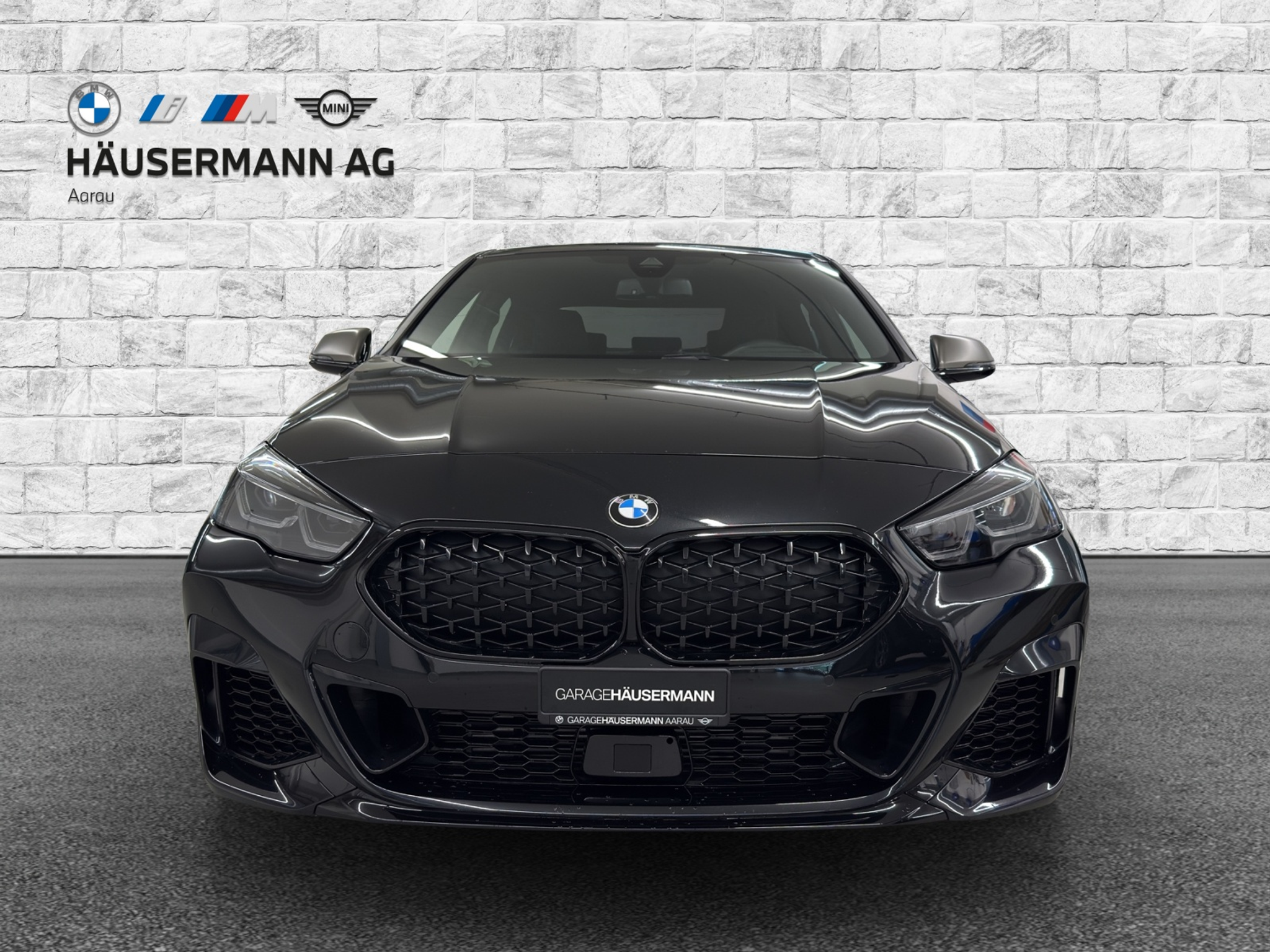 listing desktop thumbnail image 1