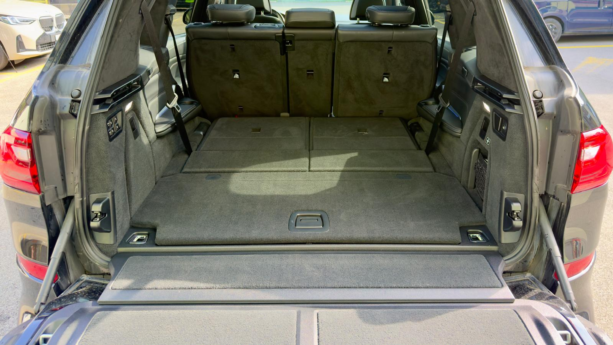 listing desktop thumbnail image 15