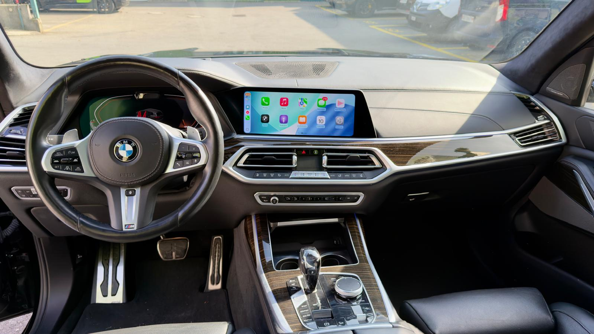 listing desktop thumbnail image 8