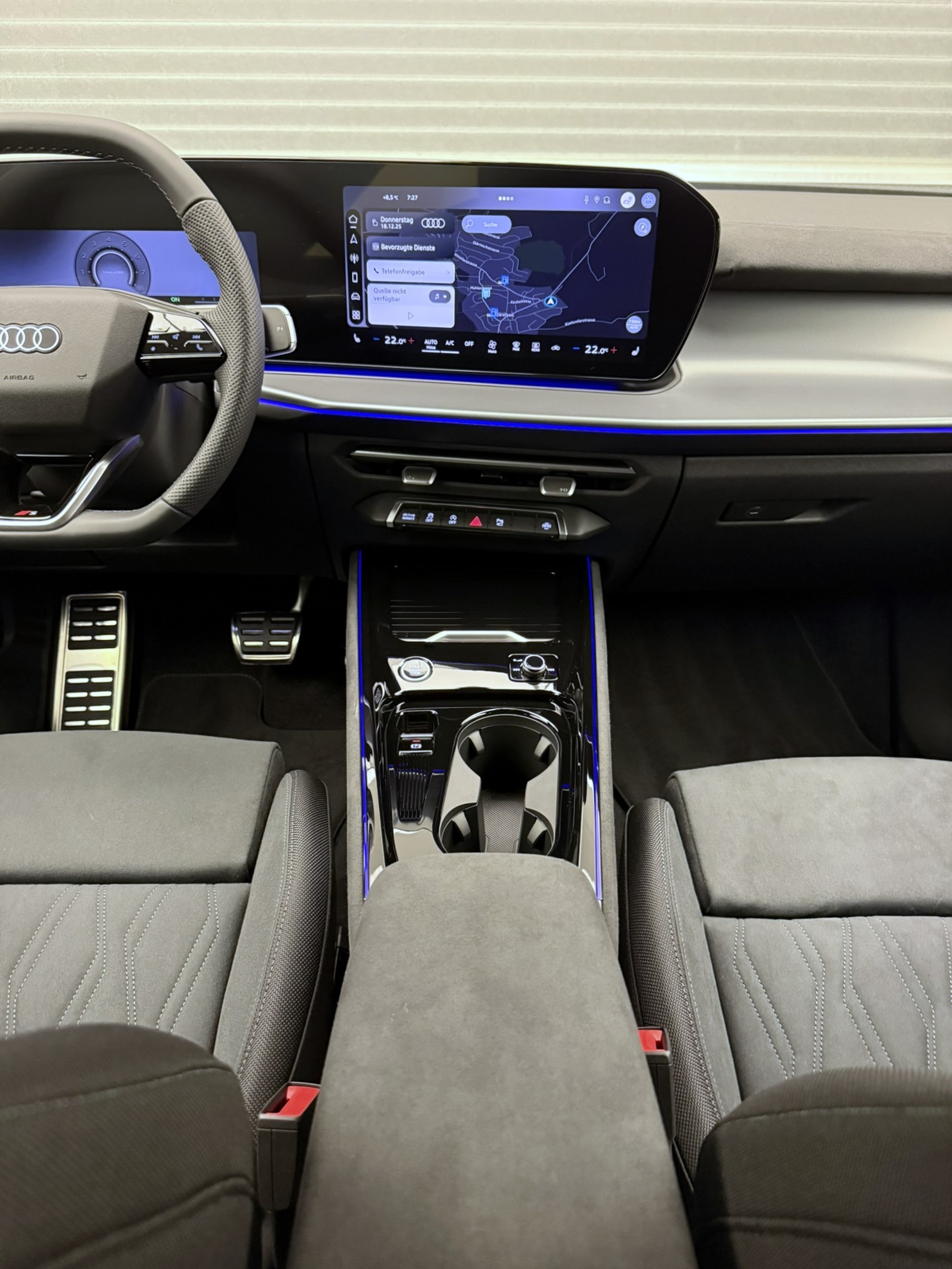 listing desktop thumbnail image 9