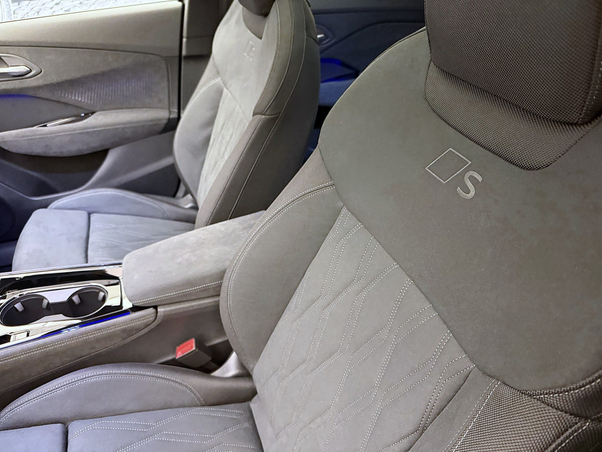 listing desktop thumbnail image 5