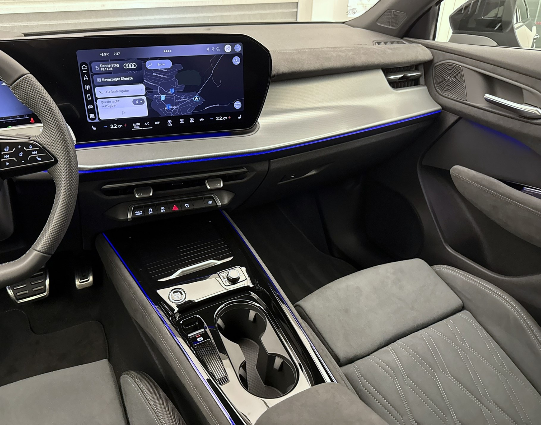 listing desktop thumbnail image 15