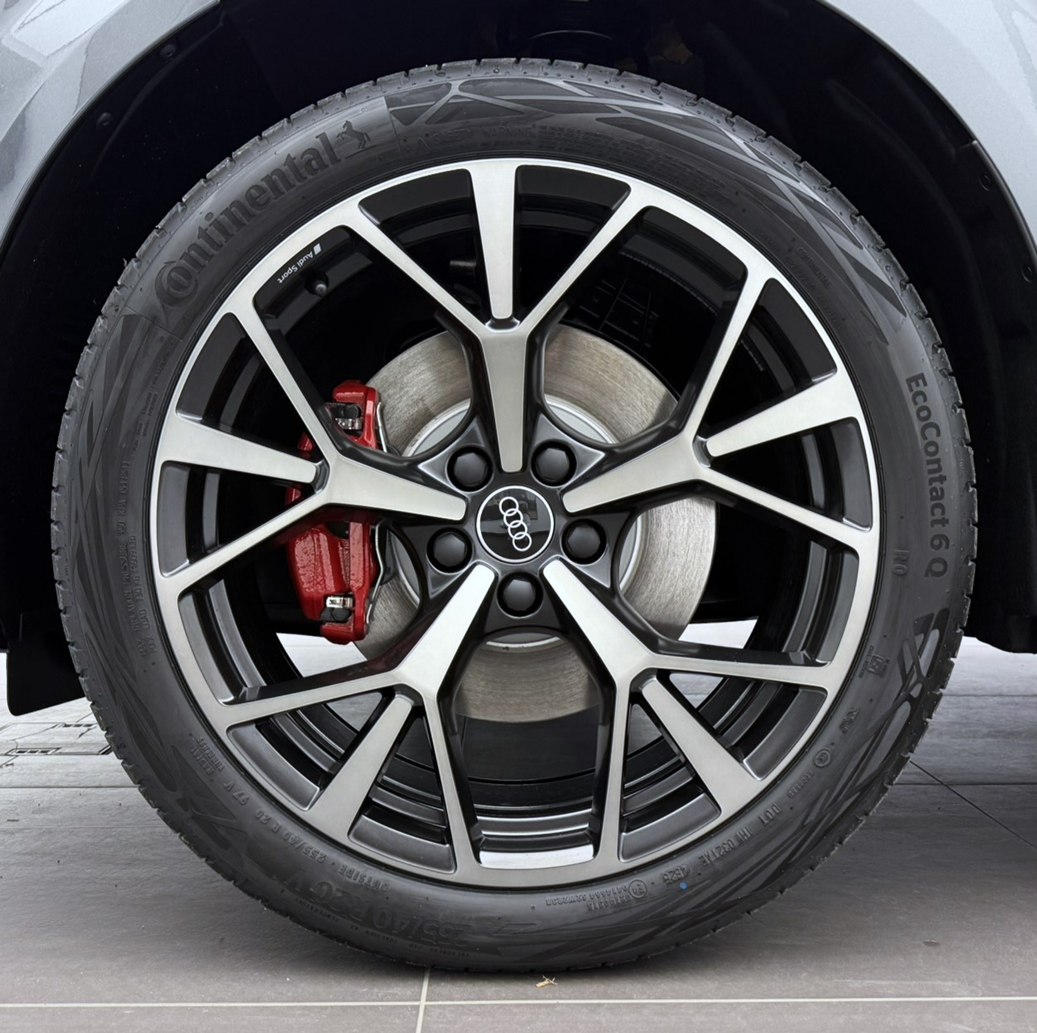 listing desktop thumbnail image 2