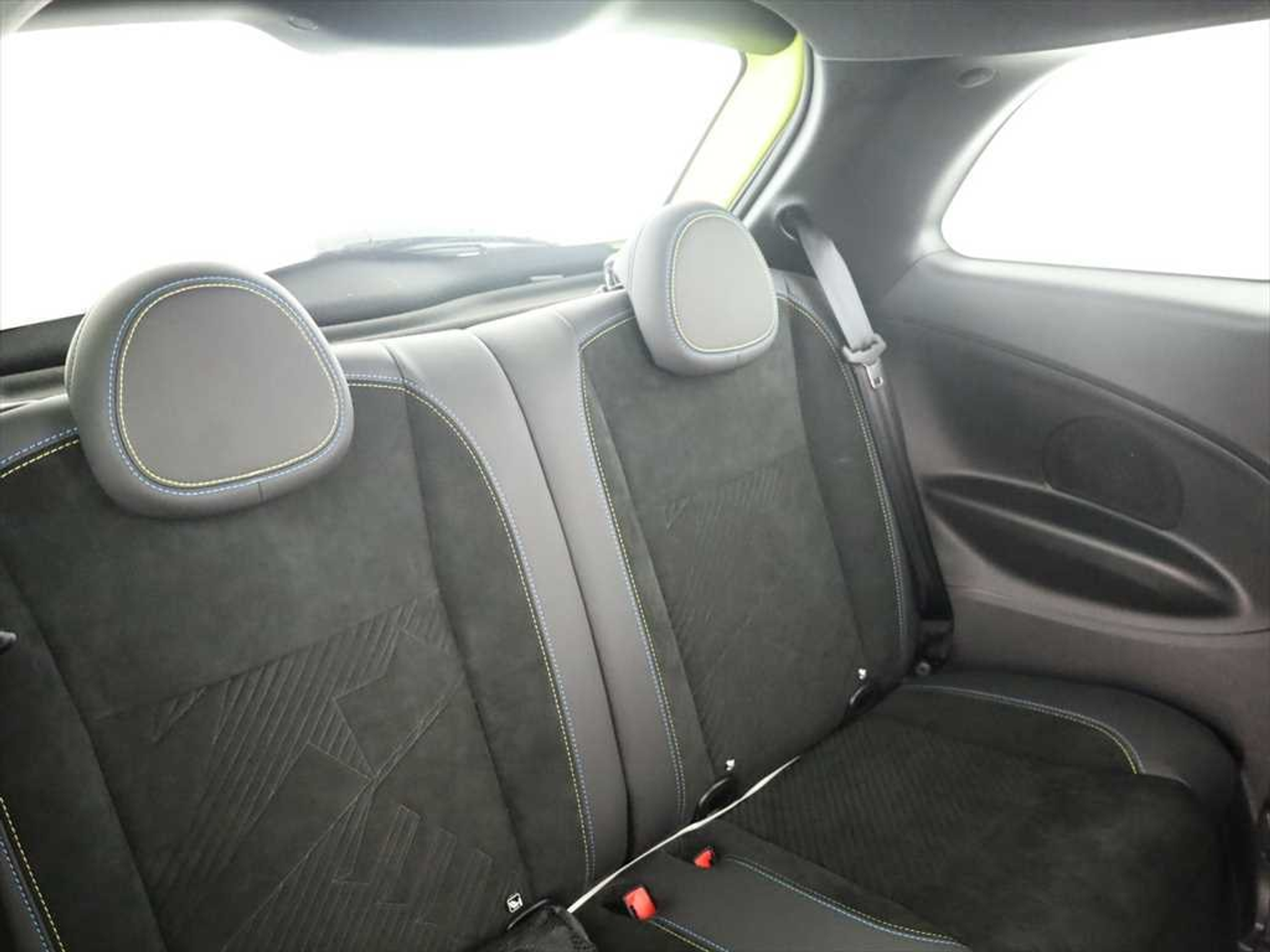 listing desktop thumbnail image 8