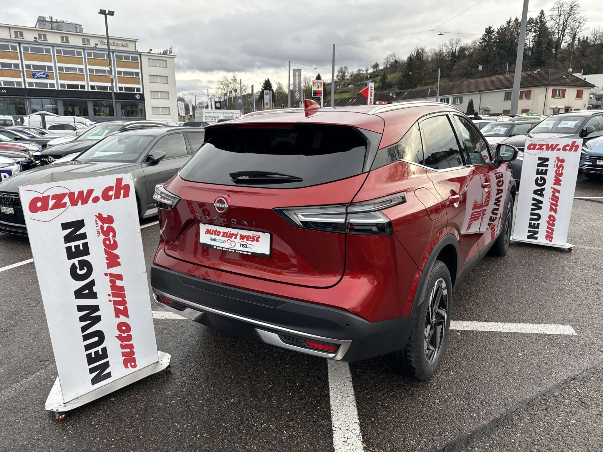 listing desktop thumbnail image 2