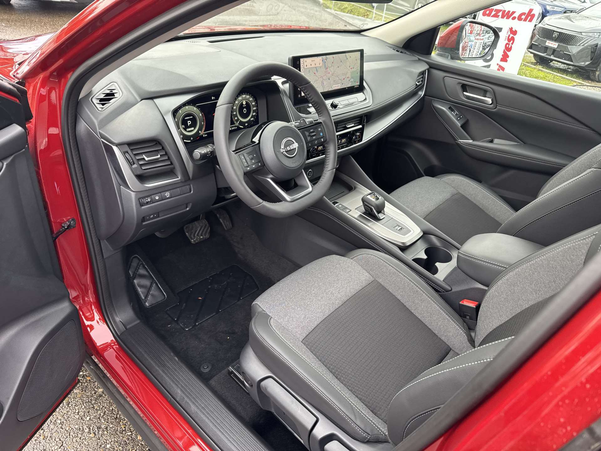 listing desktop thumbnail image 5