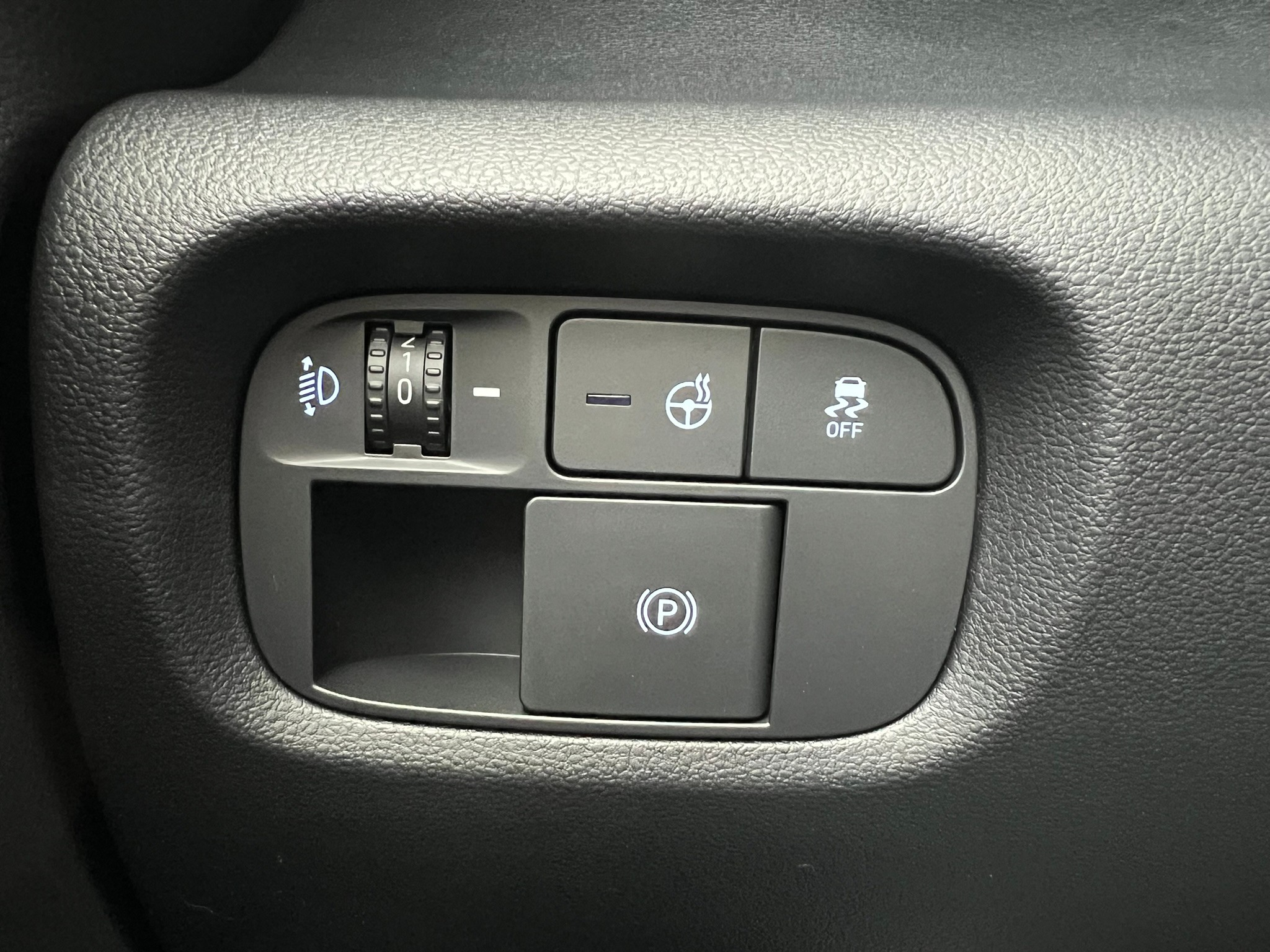 listing desktop thumbnail image 21