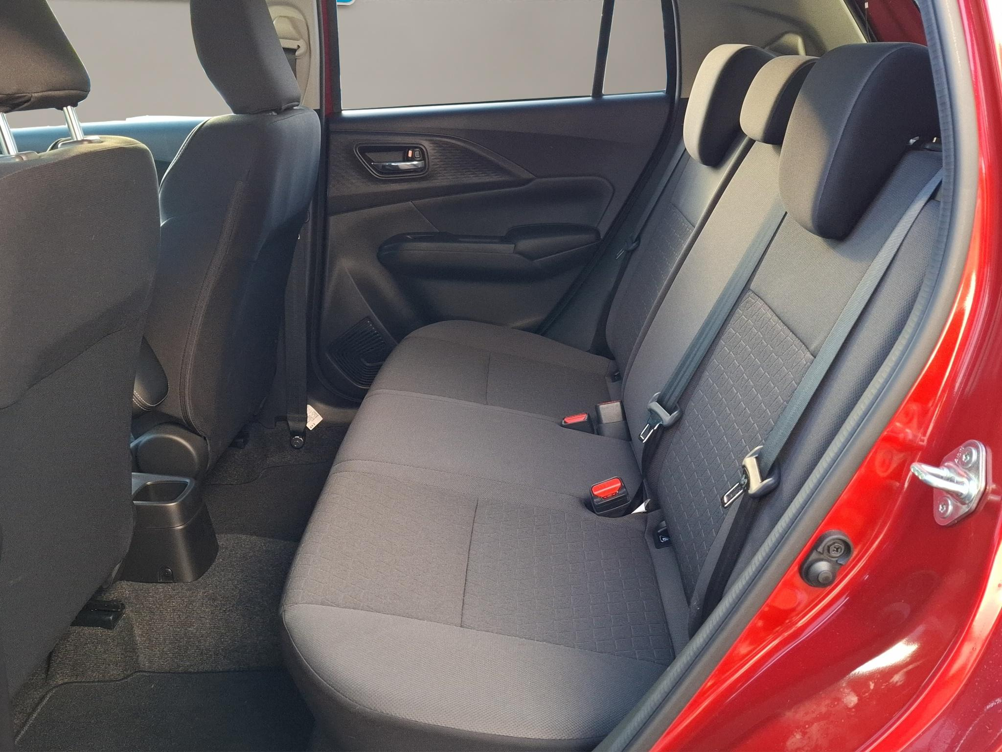 listing desktop thumbnail image 10