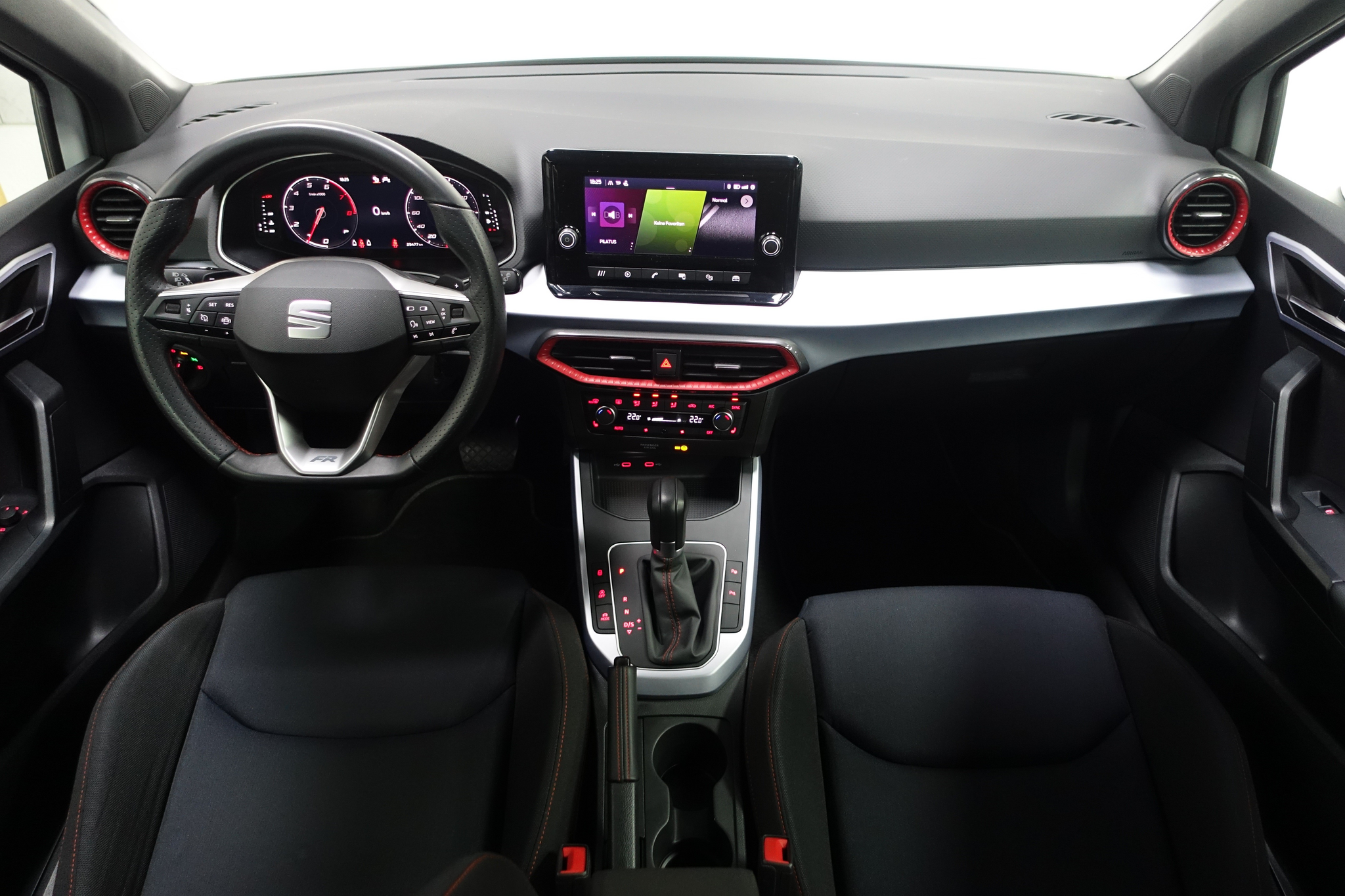 listing desktop thumbnail image 10