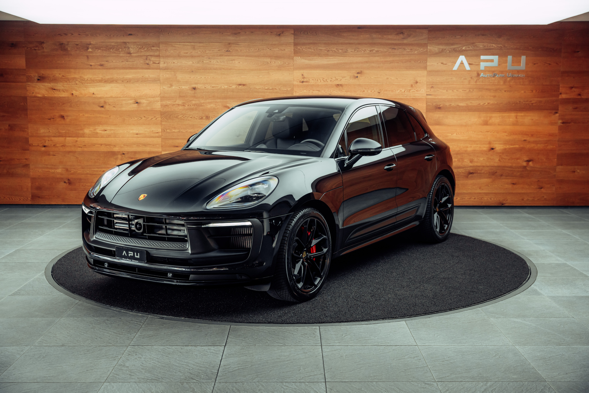 listing desktop thumbnail image 4