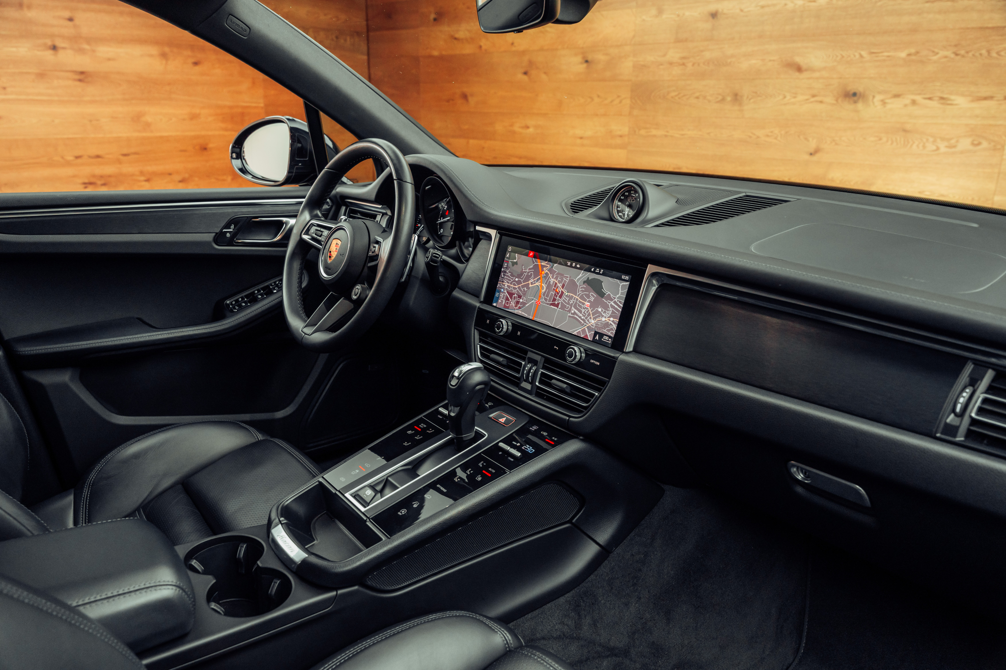 listing desktop thumbnail image 9