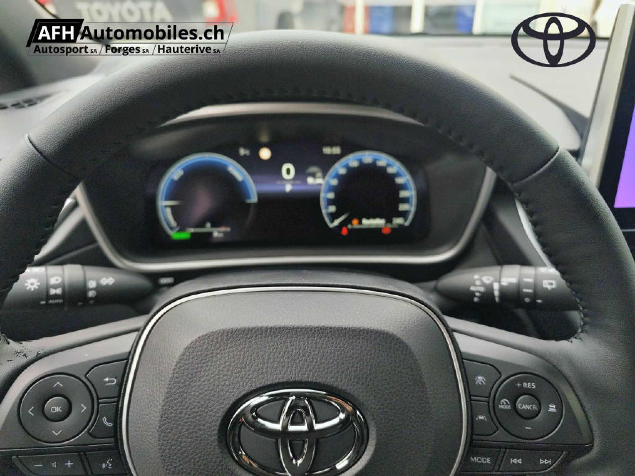 listing desktop thumbnail image 10