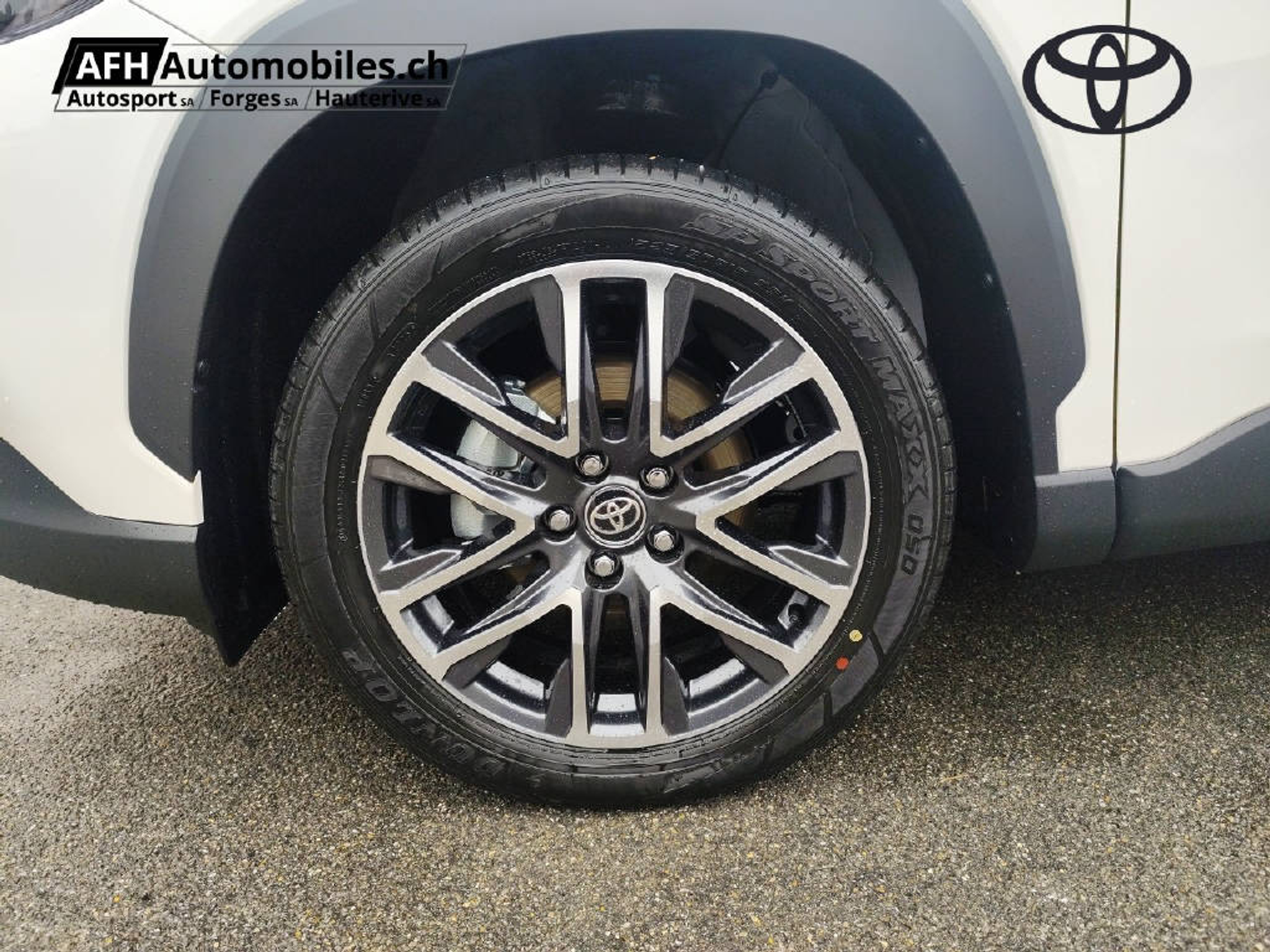 listing desktop thumbnail image 16