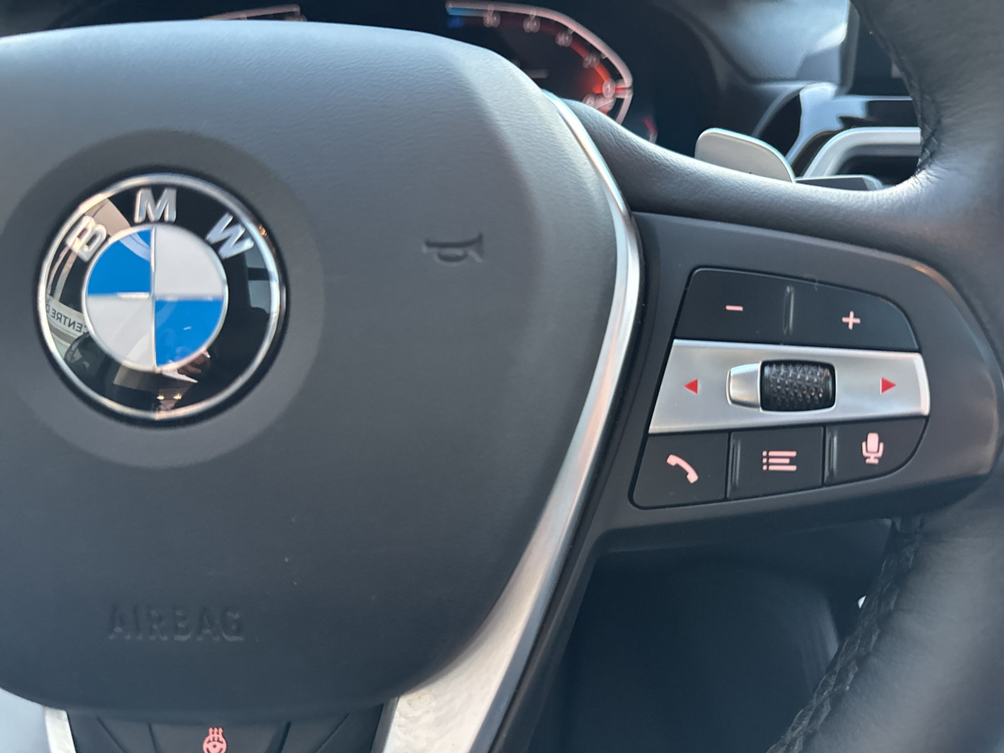 listing desktop thumbnail image 15