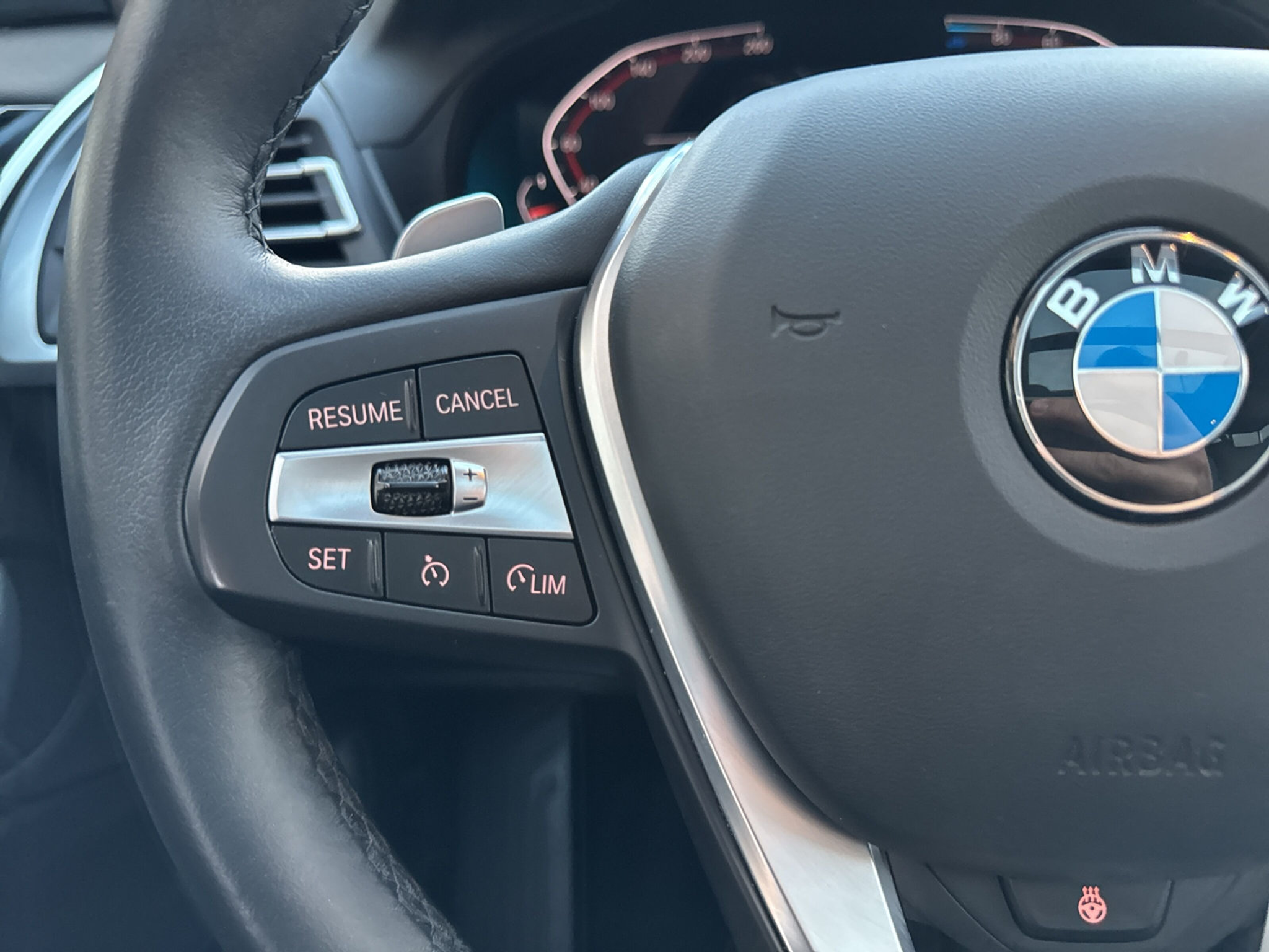 listing desktop thumbnail image 14