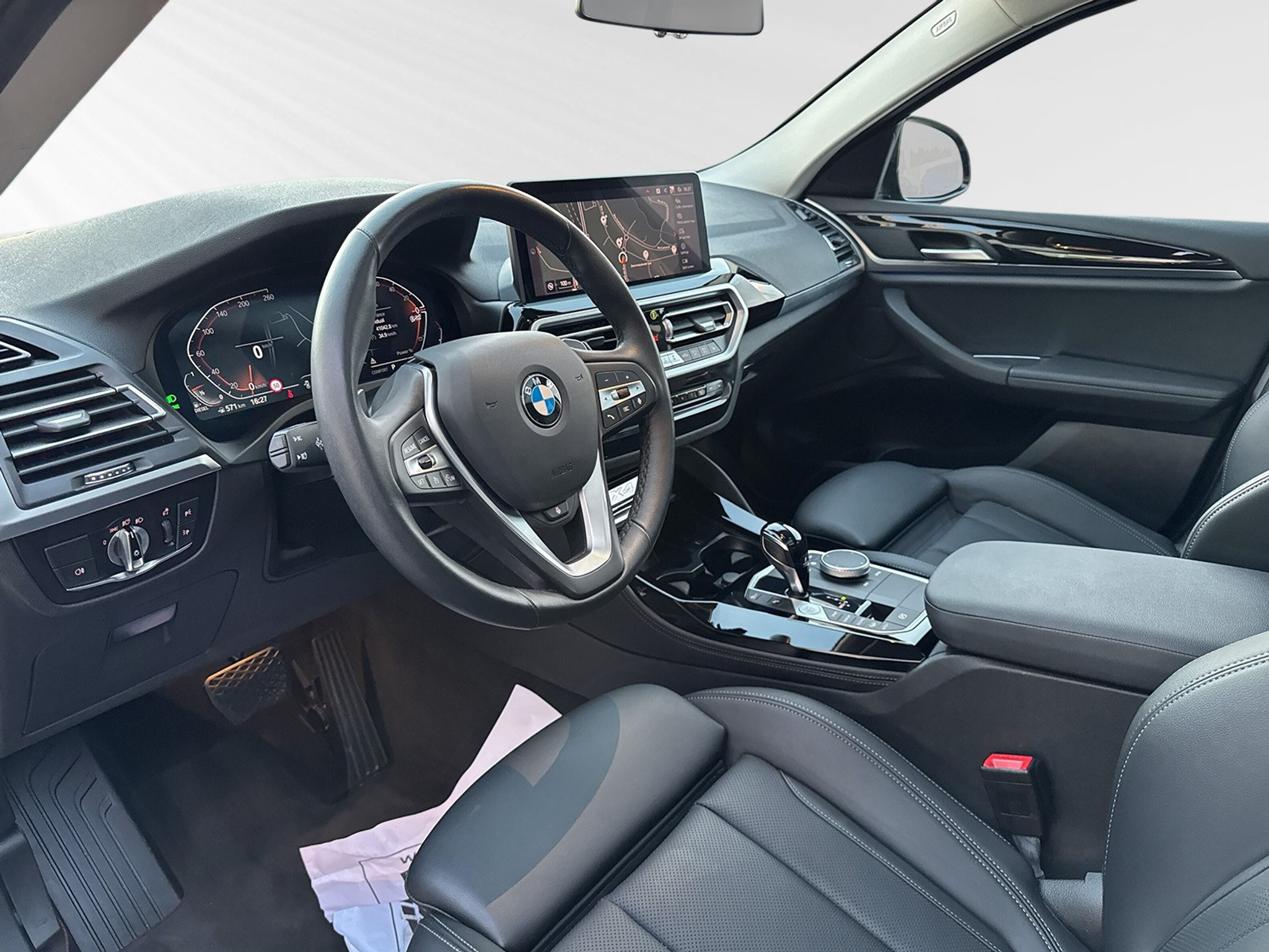 listing desktop thumbnail image 3