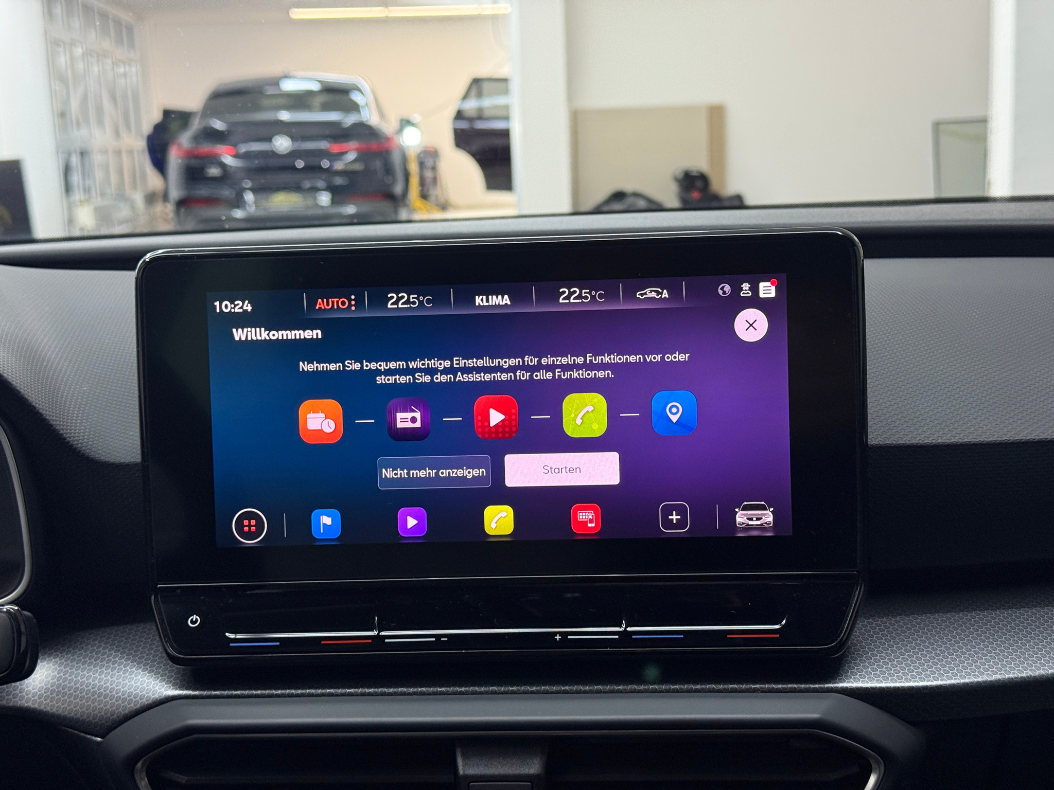 listing desktop thumbnail image 9