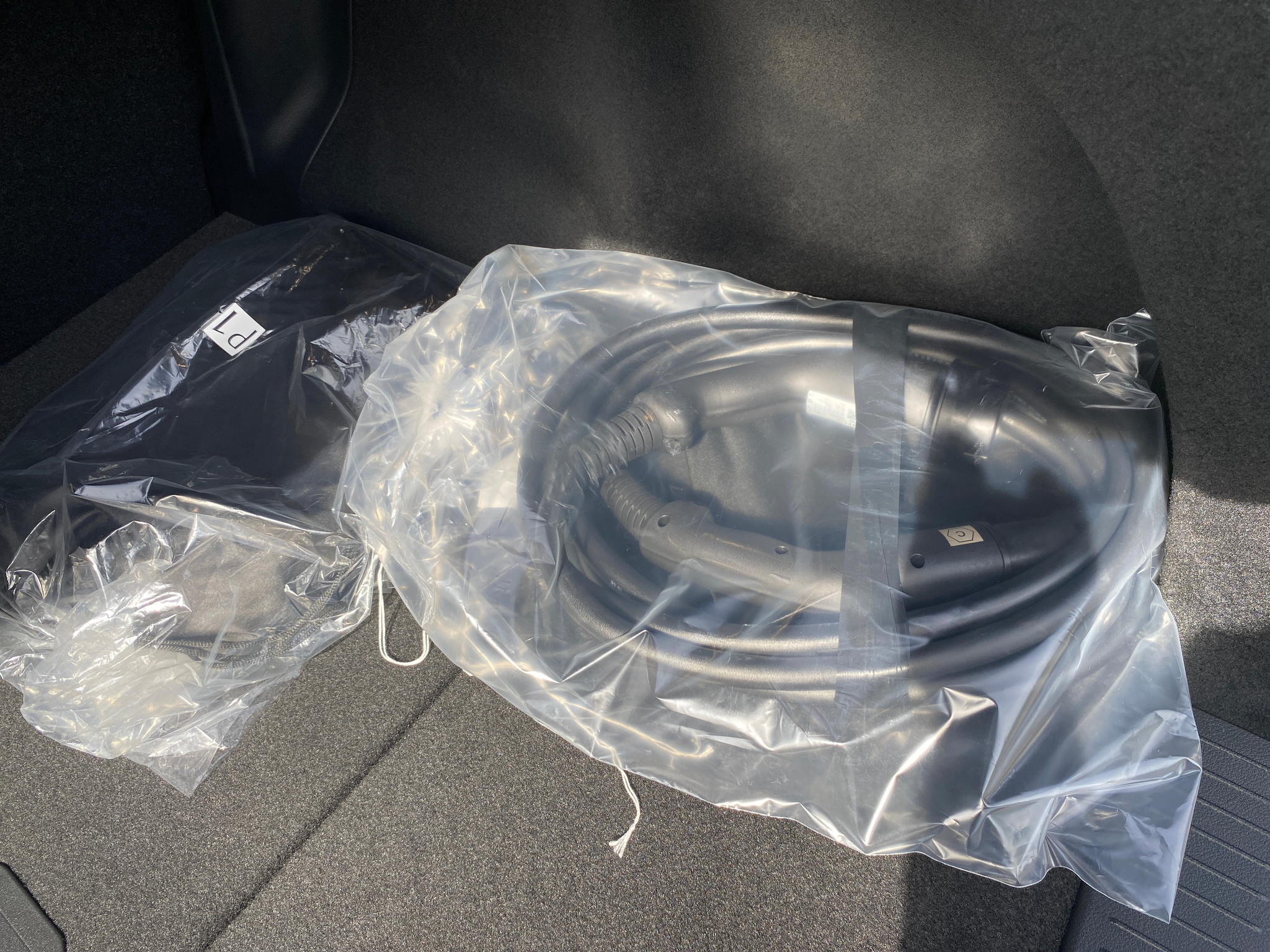 listing desktop thumbnail image 17