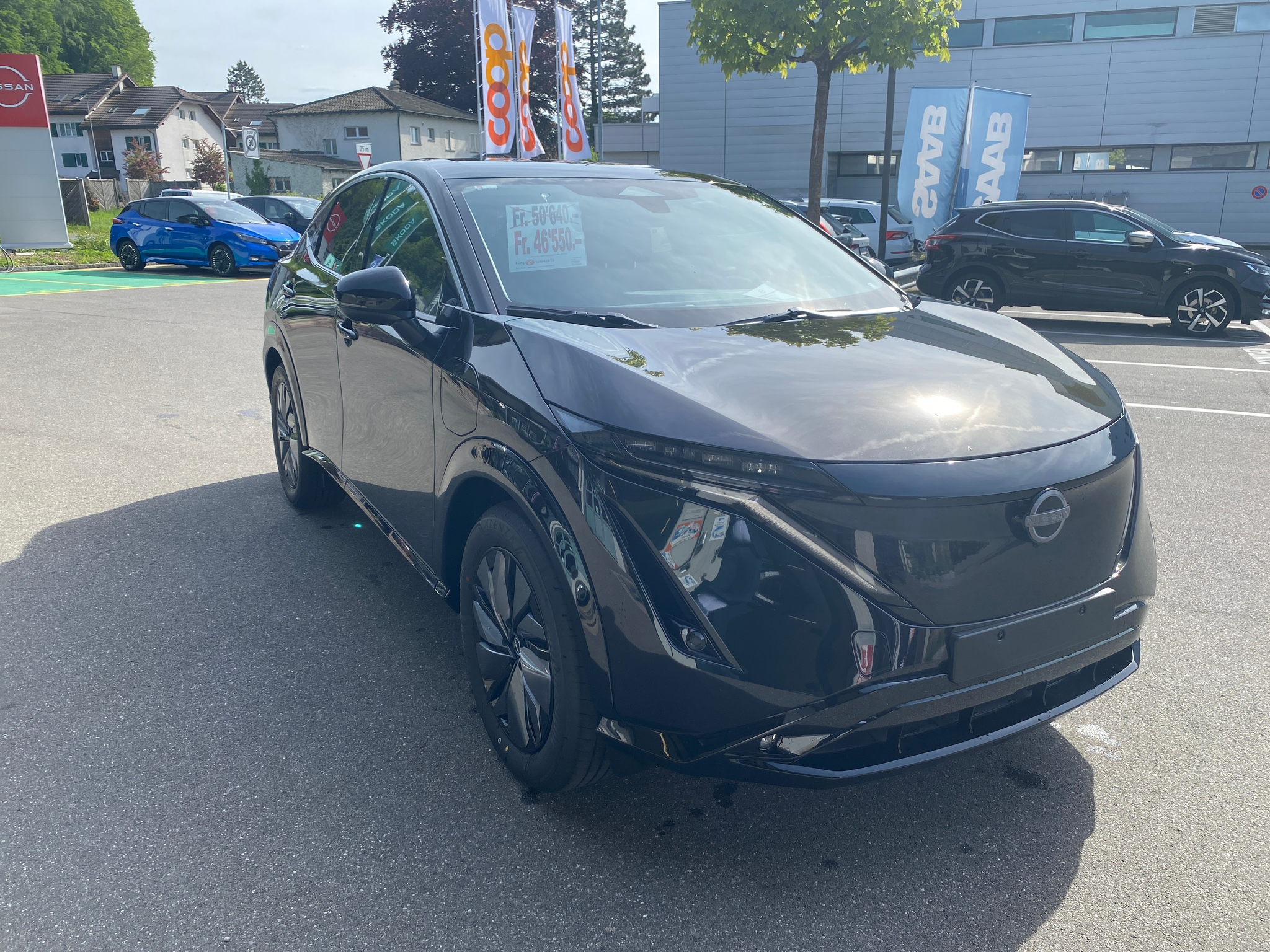 listing desktop thumbnail image 3