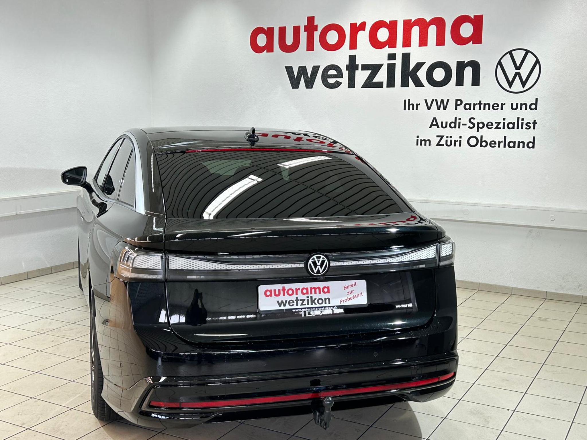 listing desktop thumbnail image 3